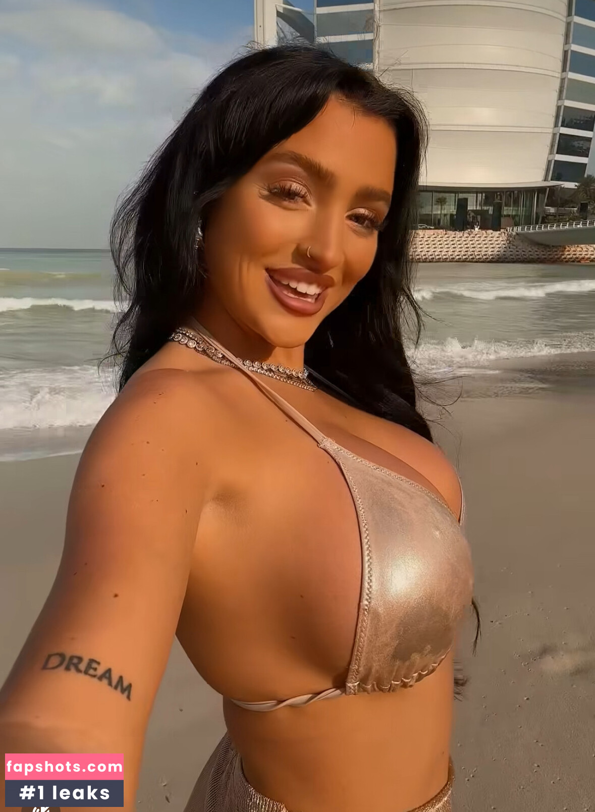 Zoe Chiara Wallner gallery photo #3