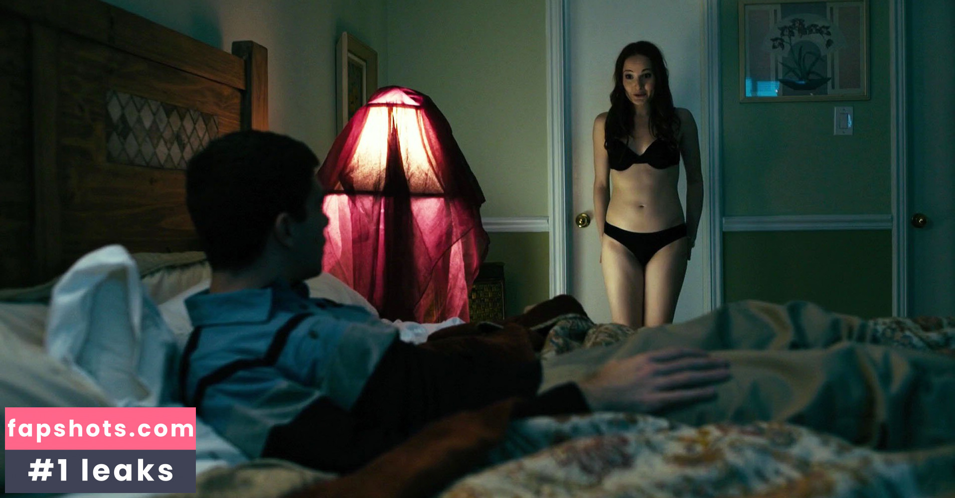 Zoe Cleland gallery photo #2