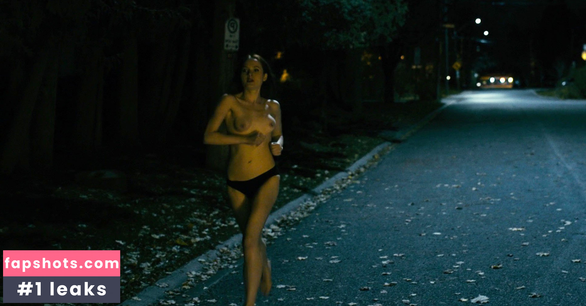 Zoe Cleland gallery photo #3