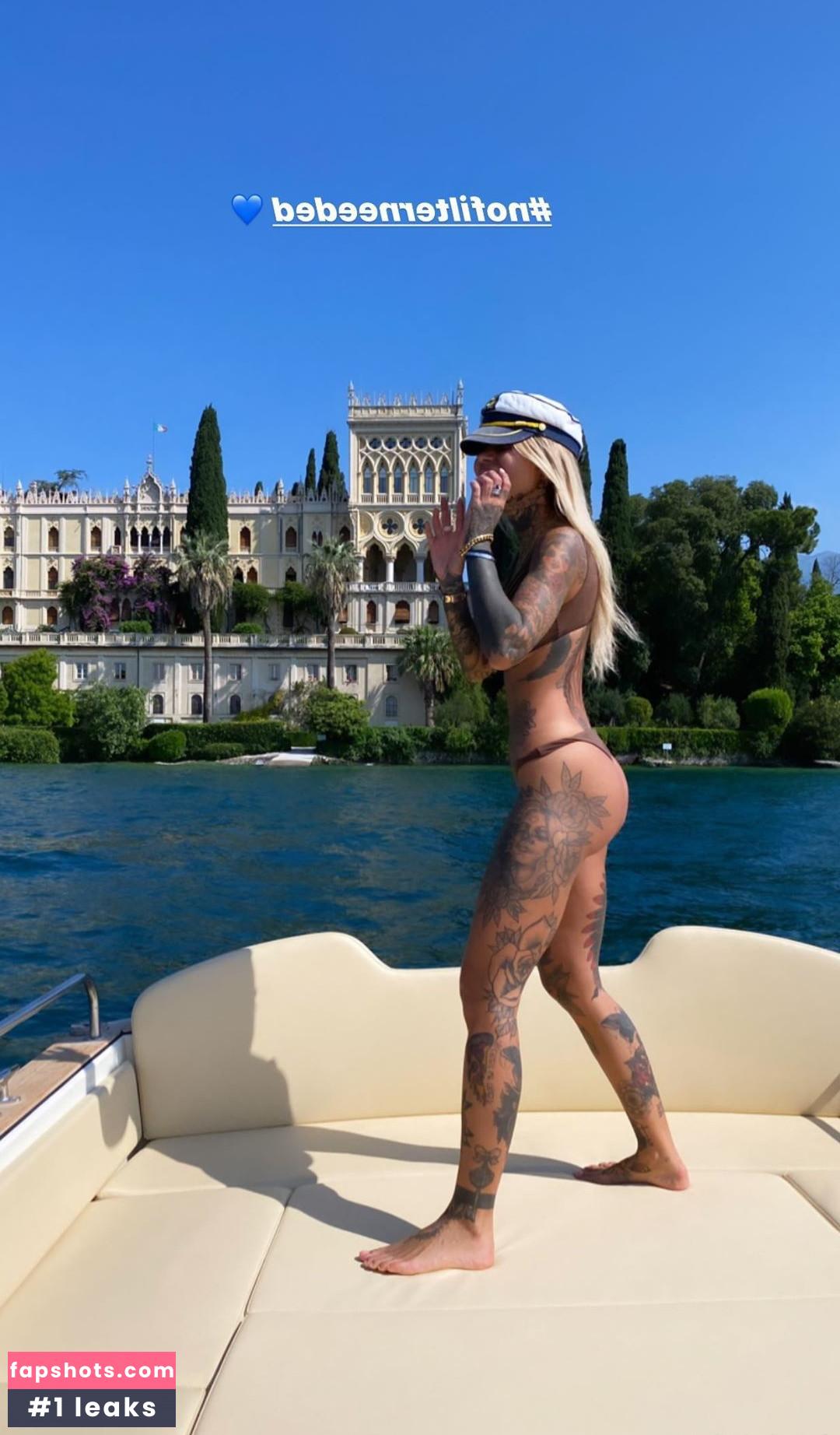 Zoe Cristofoli gallery photo #113