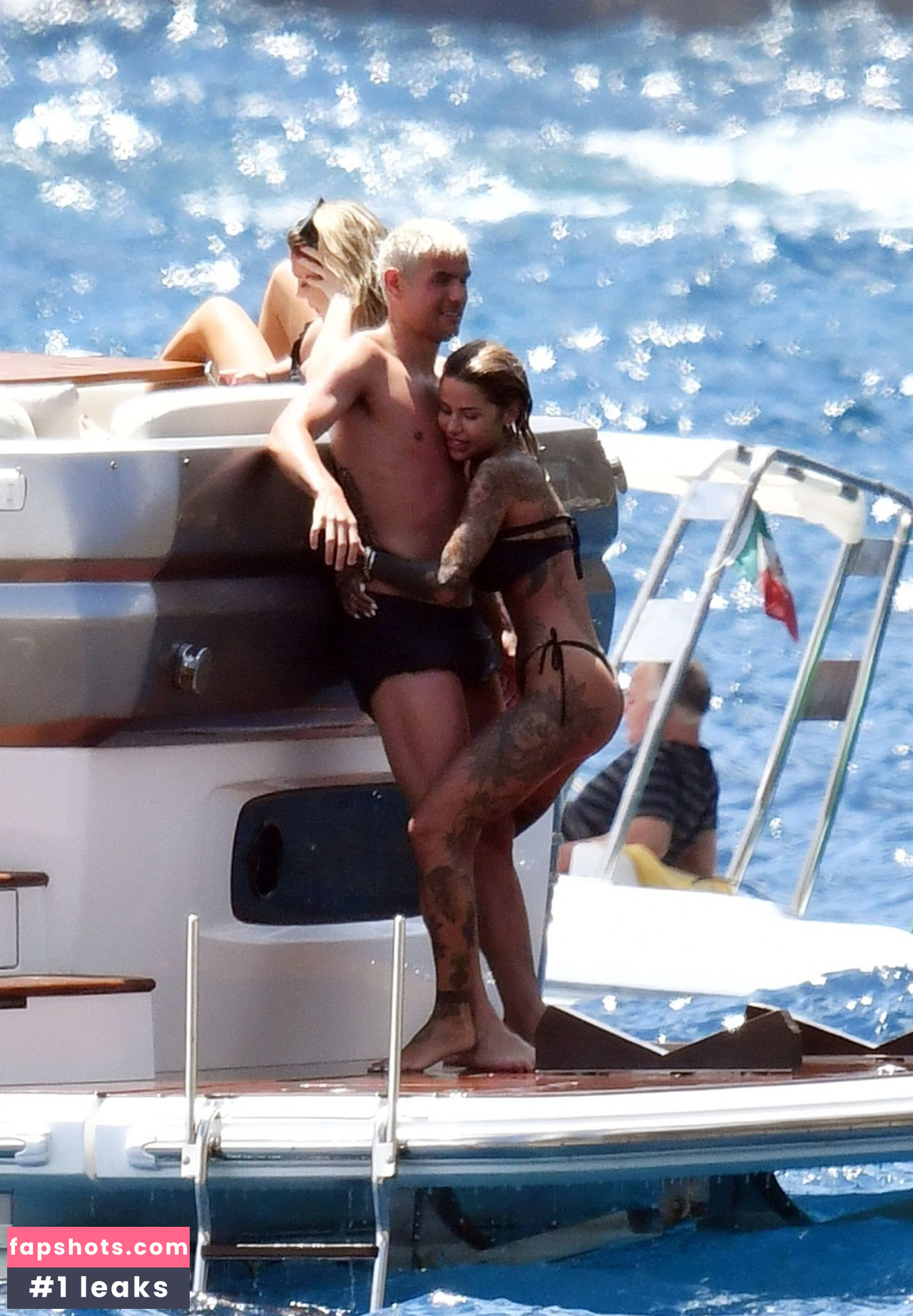 Zoe Cristofoli gallery photo #126