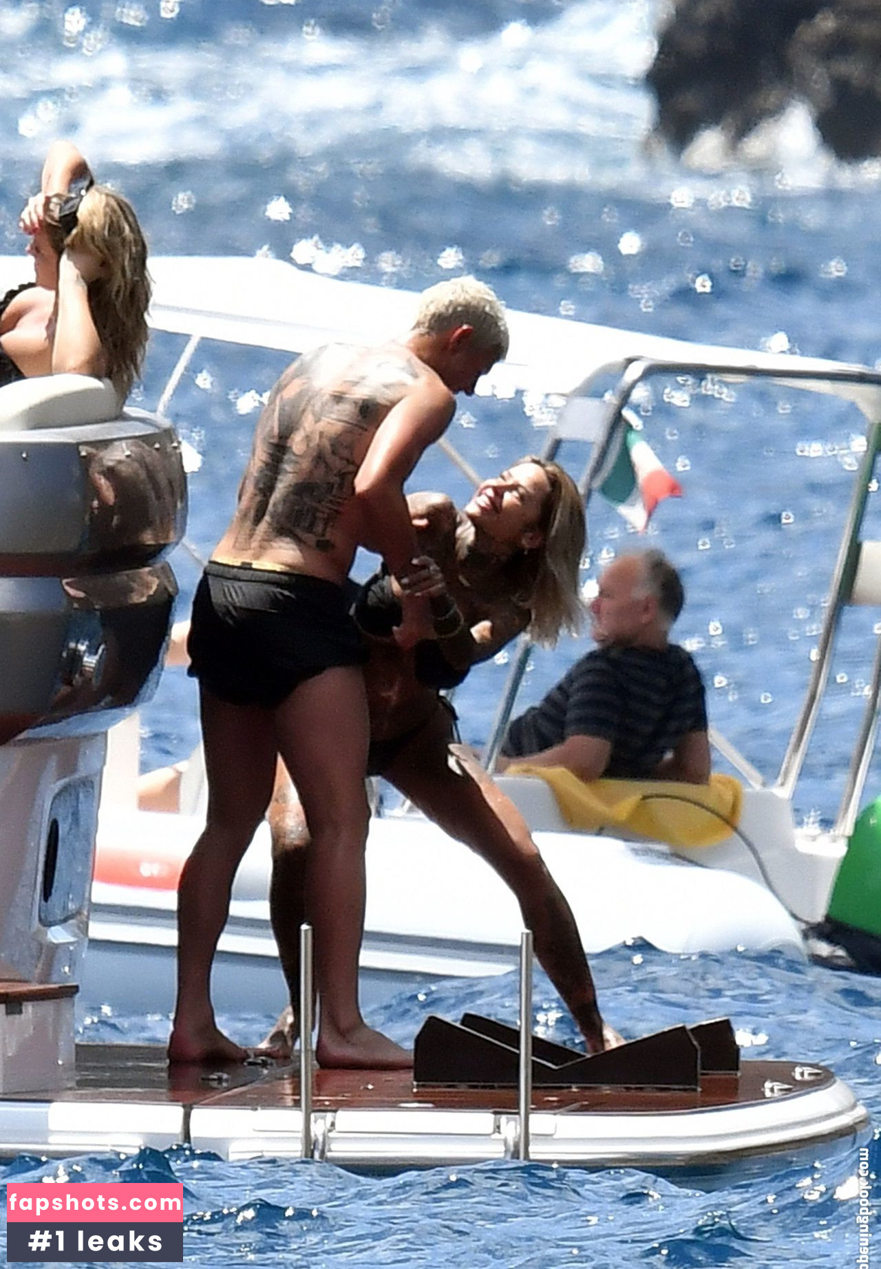 Zoe Cristofoli gallery photo #137