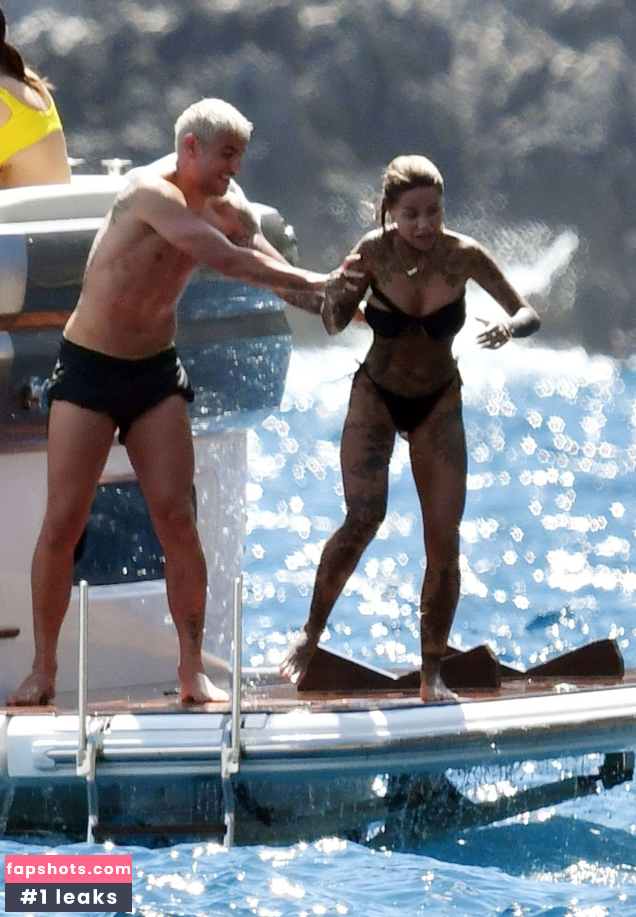 Zoe Cristofoli gallery photo #148