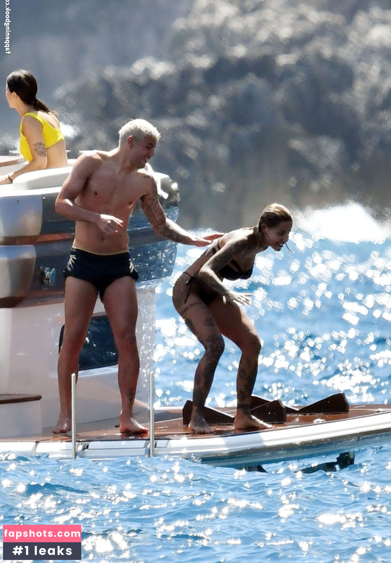 Zoe Cristofoli gallery photo #152