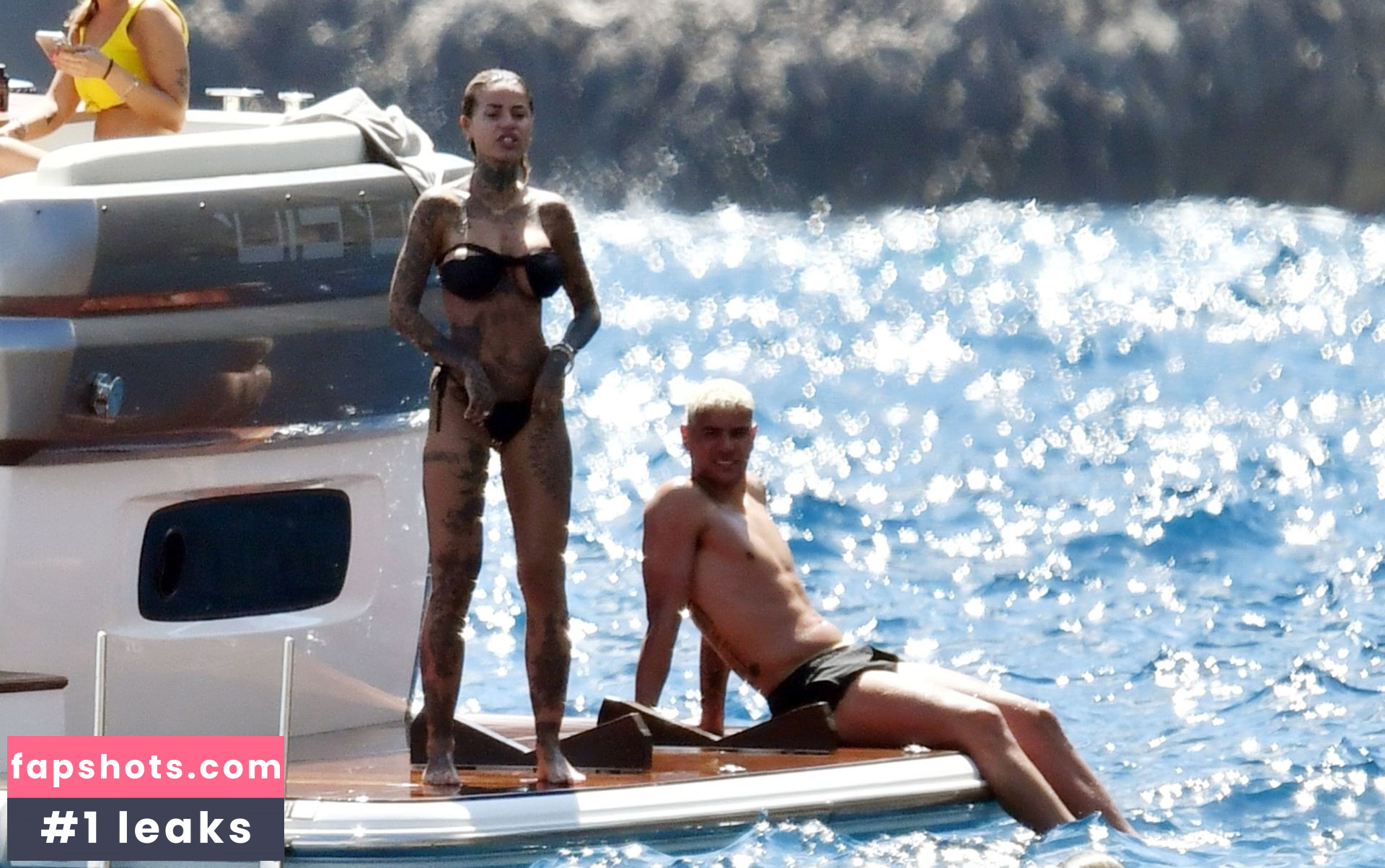 Zoe Cristofoli gallery photo #154