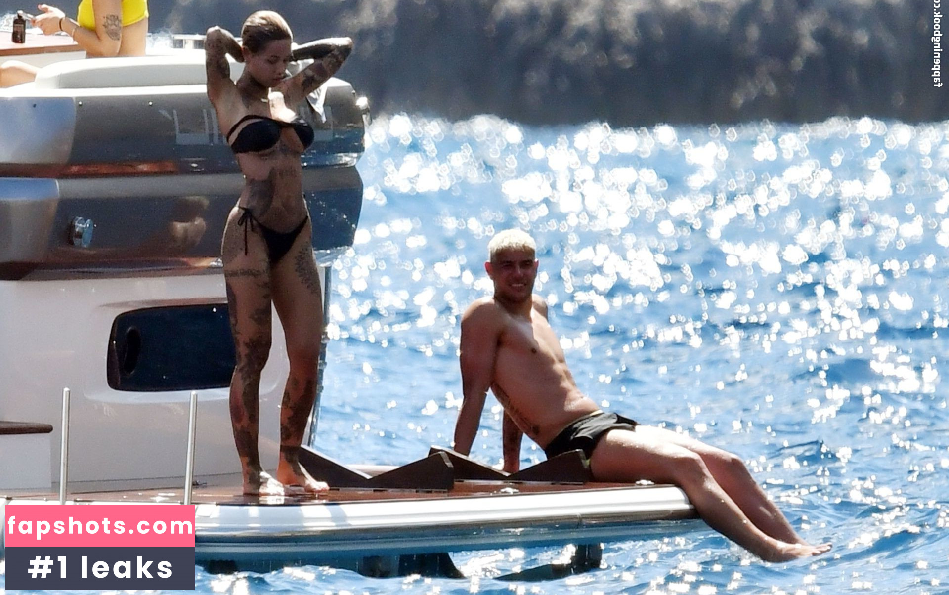 Zoe Cristofoli gallery photo #155