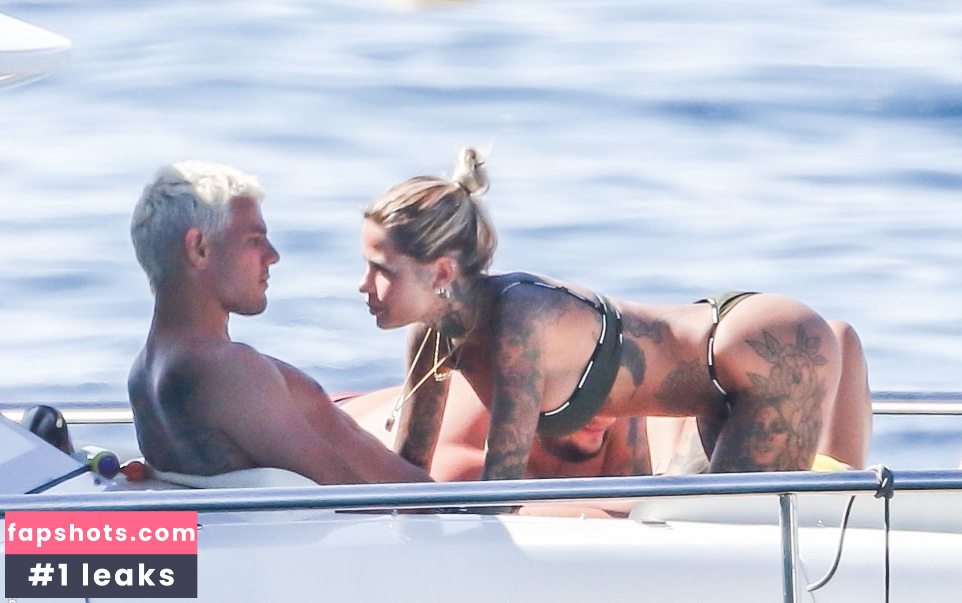 Zoe Cristofoli gallery photo #181