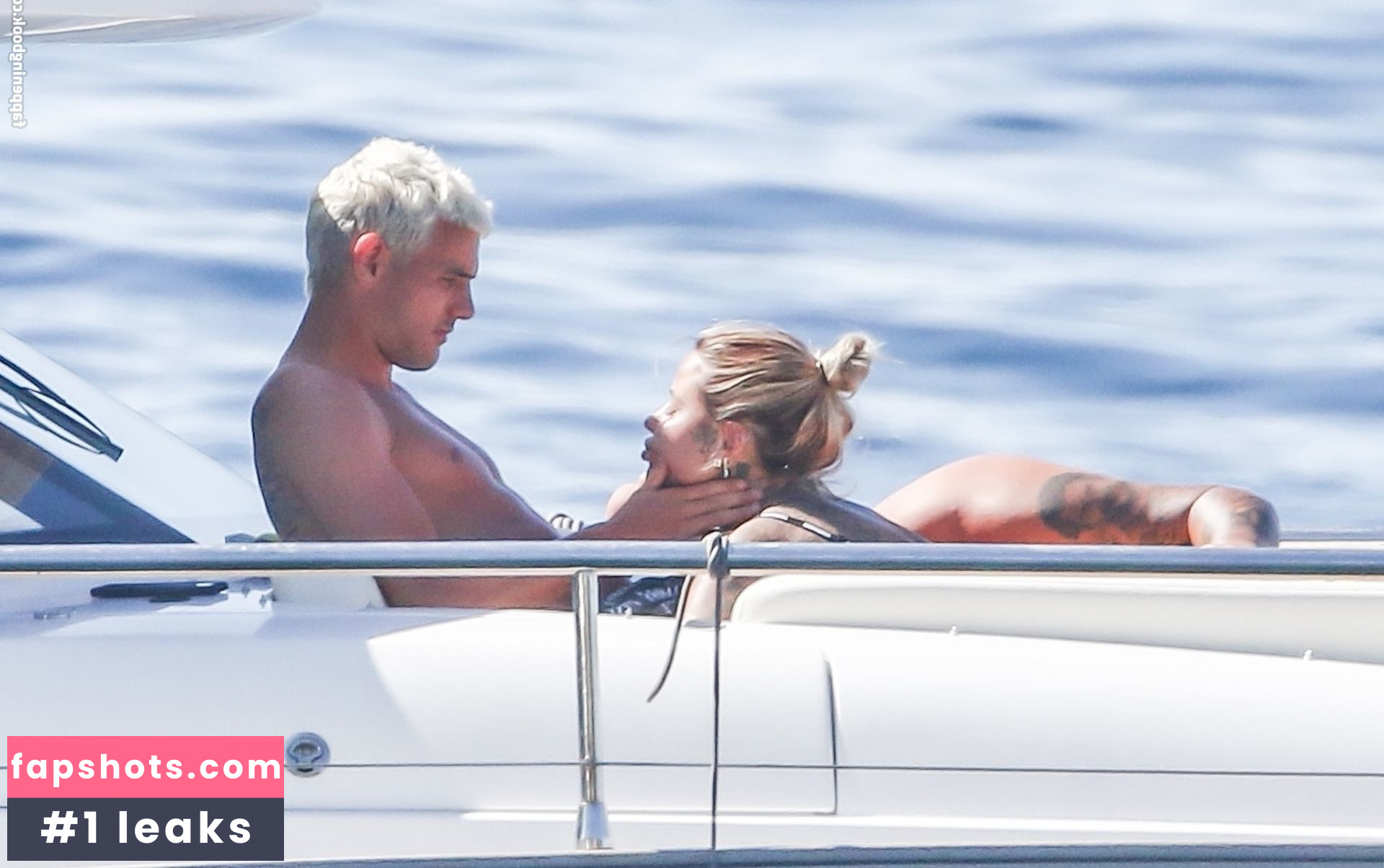 Zoe Cristofoli gallery photo #192