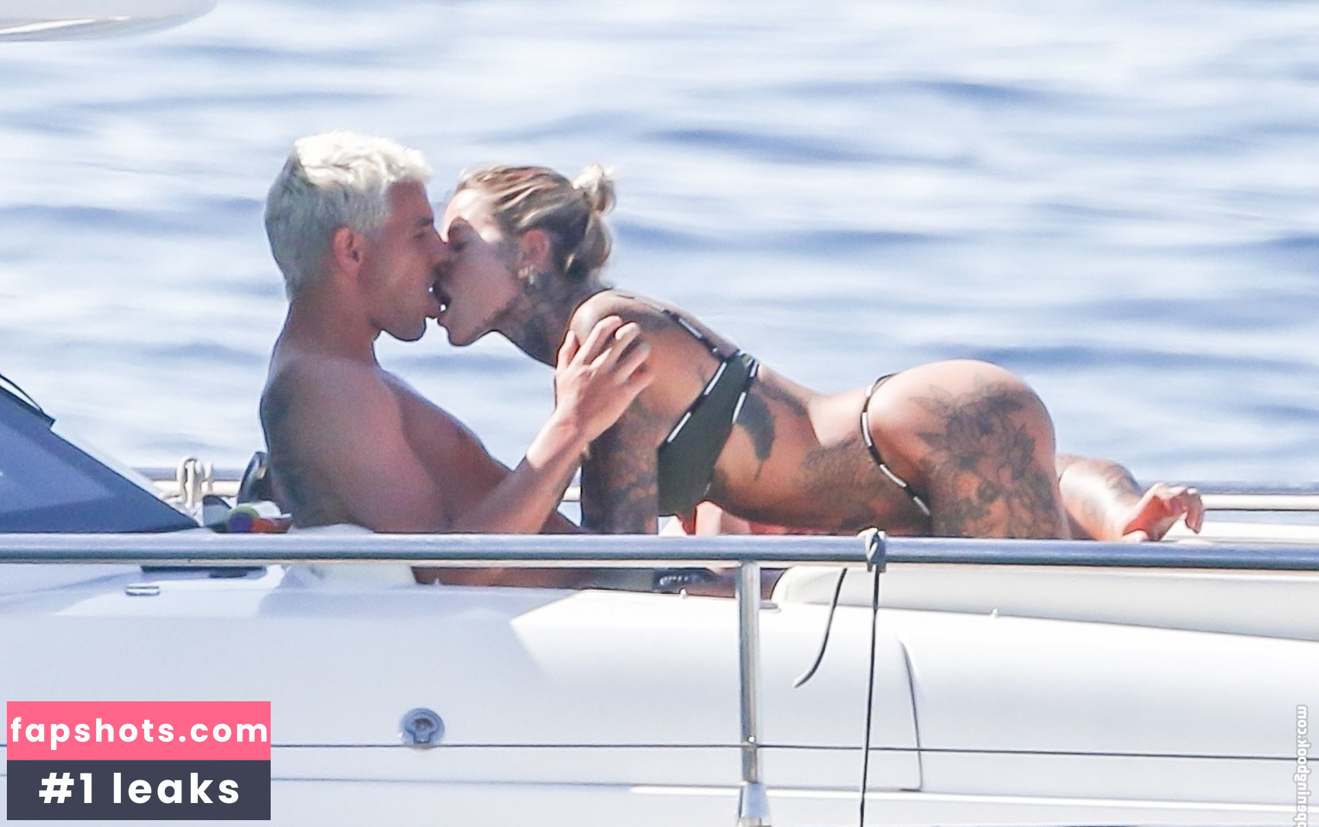 Zoe Cristofoli gallery photo #198