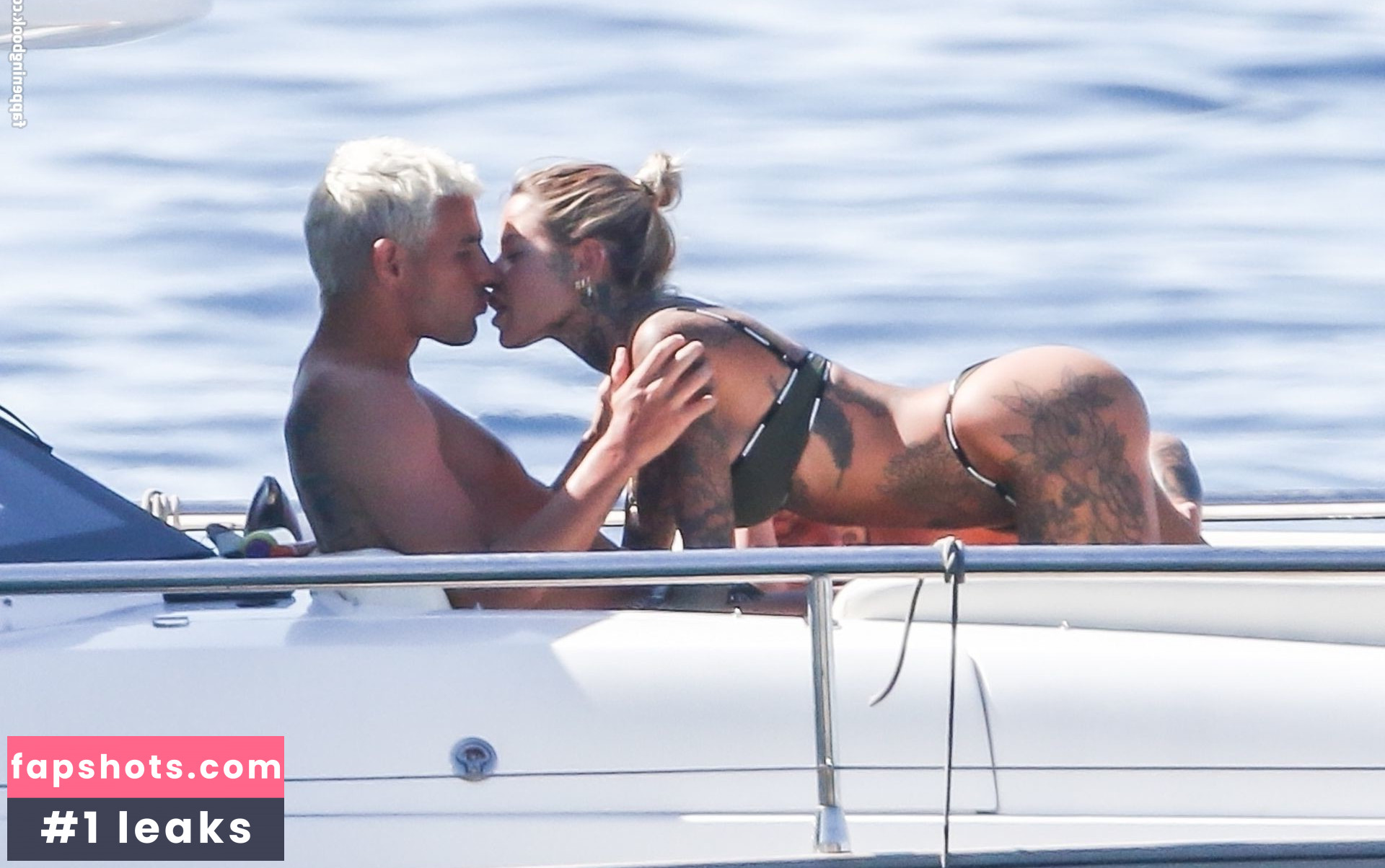 Zoe Cristofoli gallery photo #200