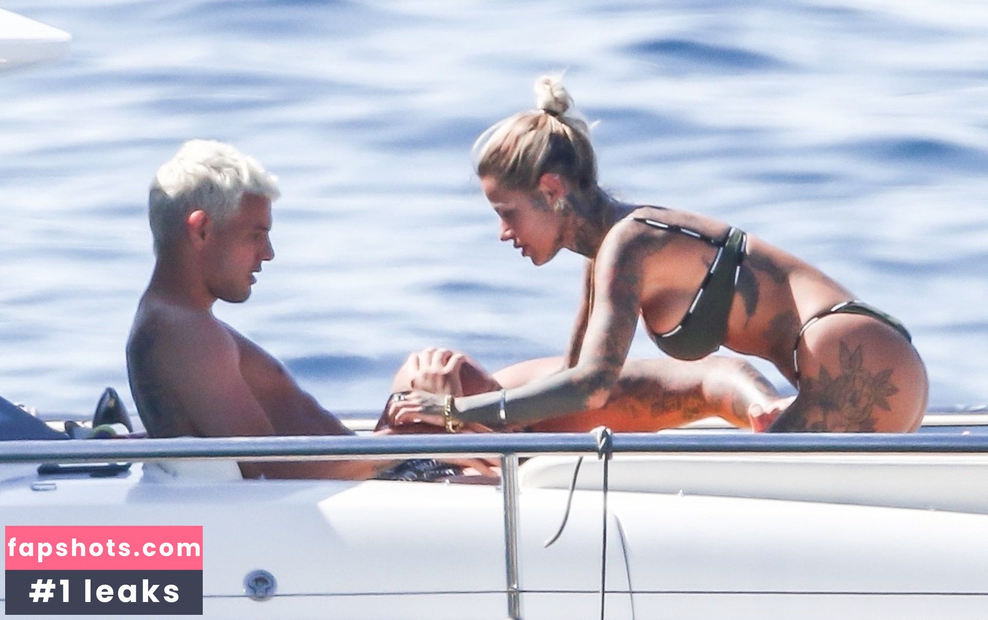 Zoe Cristofoli gallery photo #203