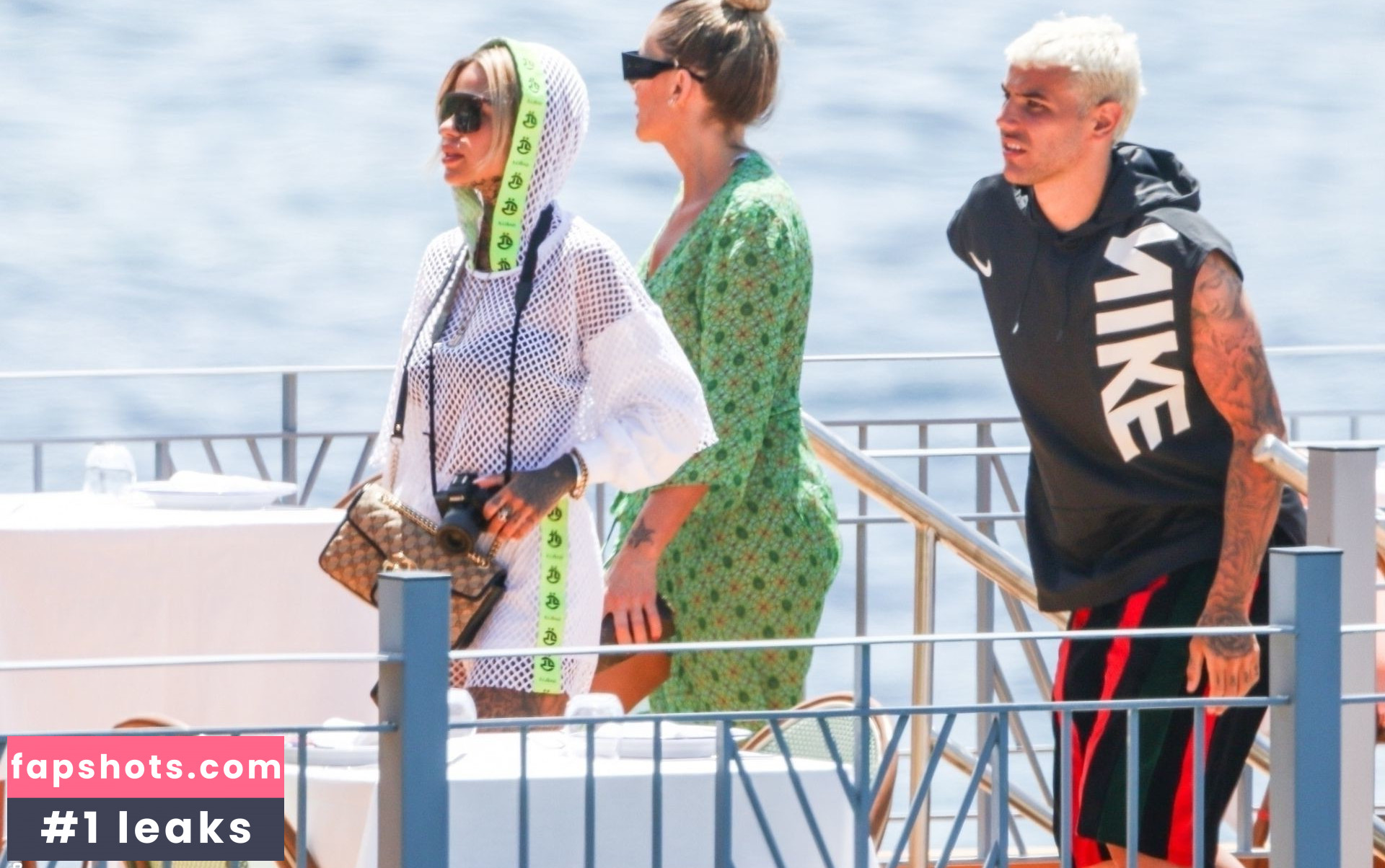 Zoe Cristofoli gallery photo #207