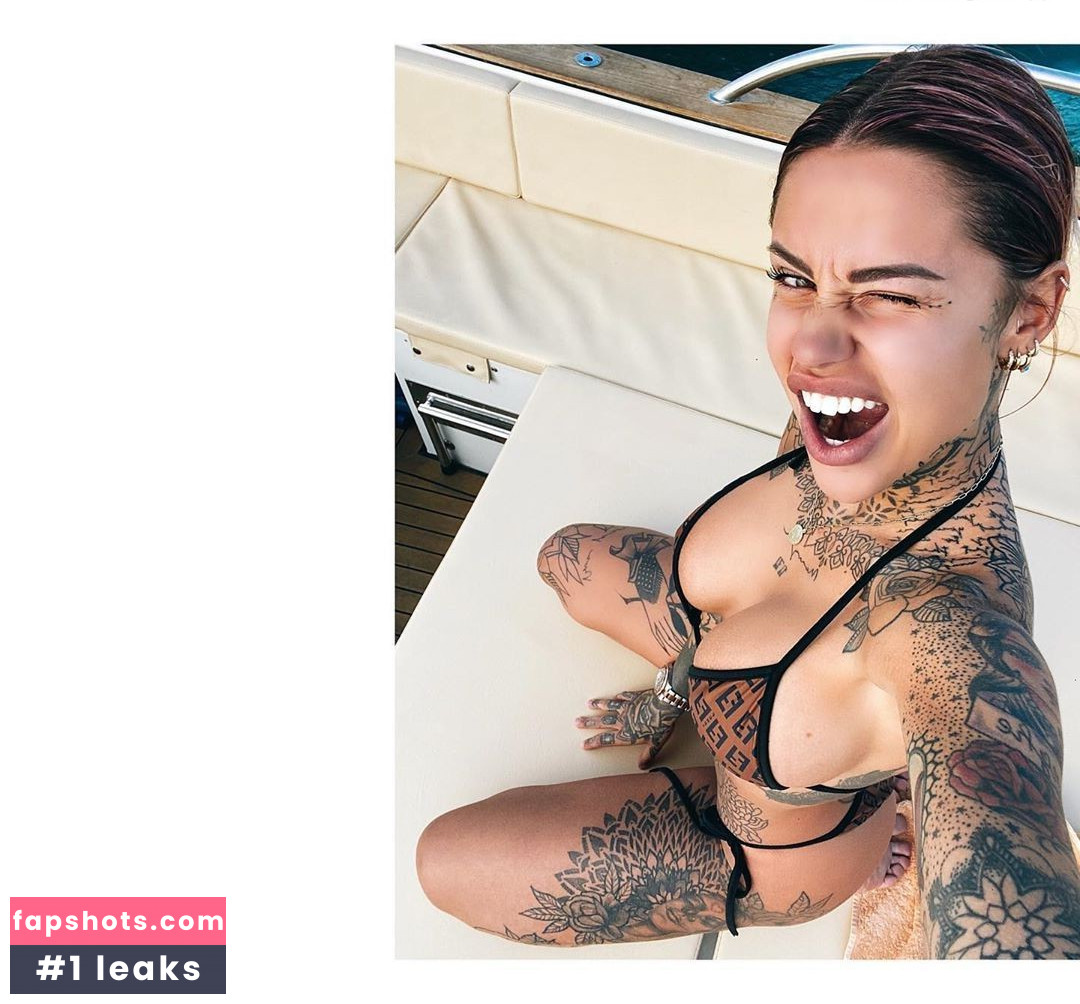 Zoe Cristofoli gallery photo #46