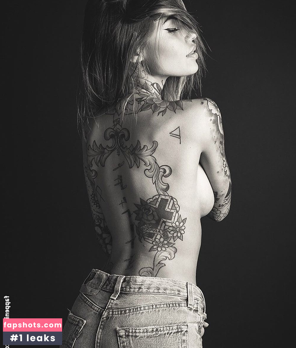 Zoe Cristofoli gallery photo #51