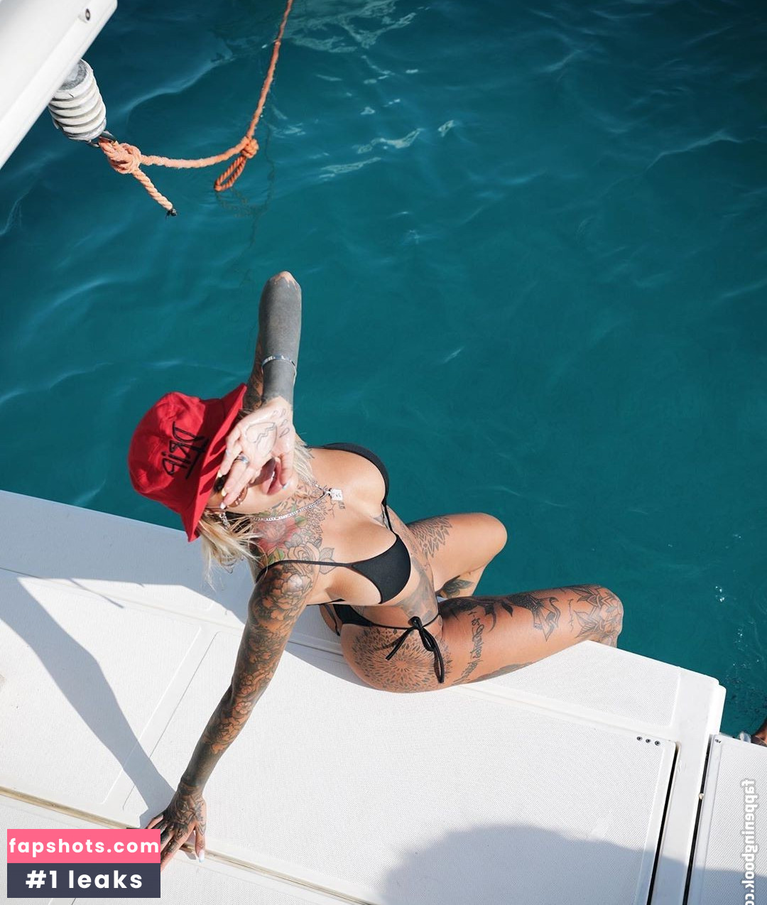 Zoe Cristofoli gallery photo #52