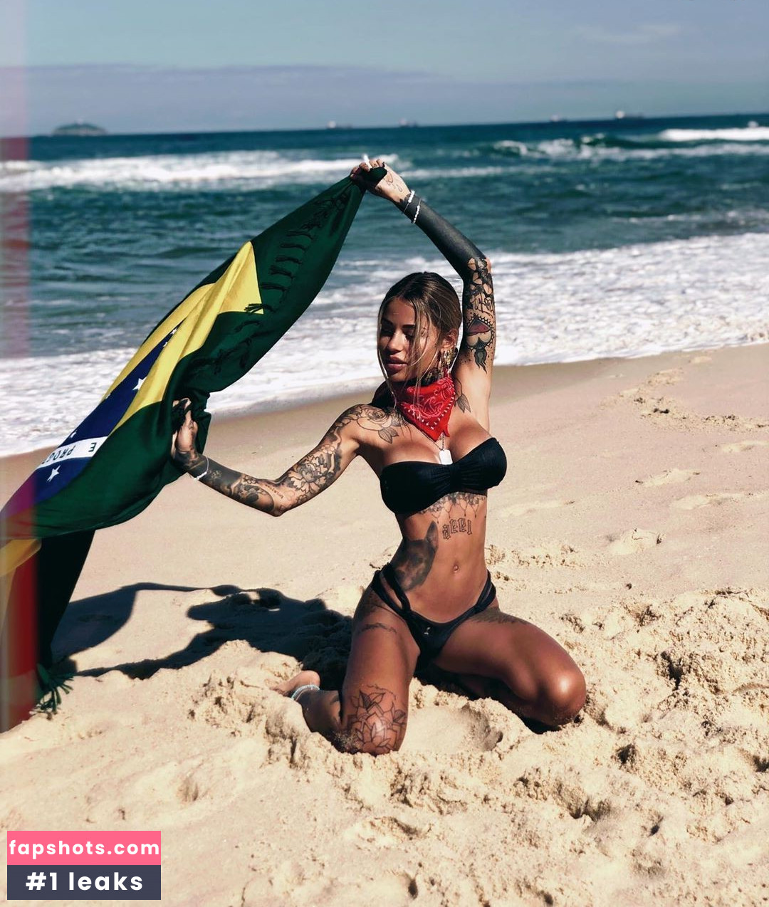 Zoe Cristofoli gallery photo #78