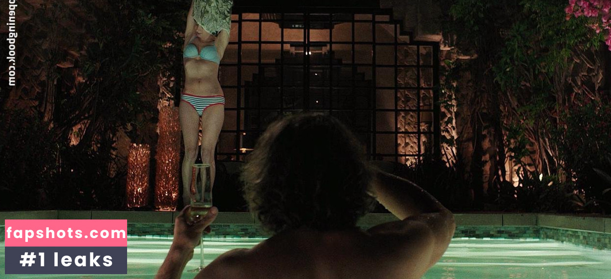 Zoe Kazan gallery photo #31