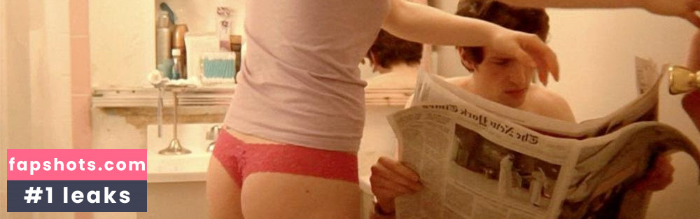 Zoe Lister-Jones gallery photo #43