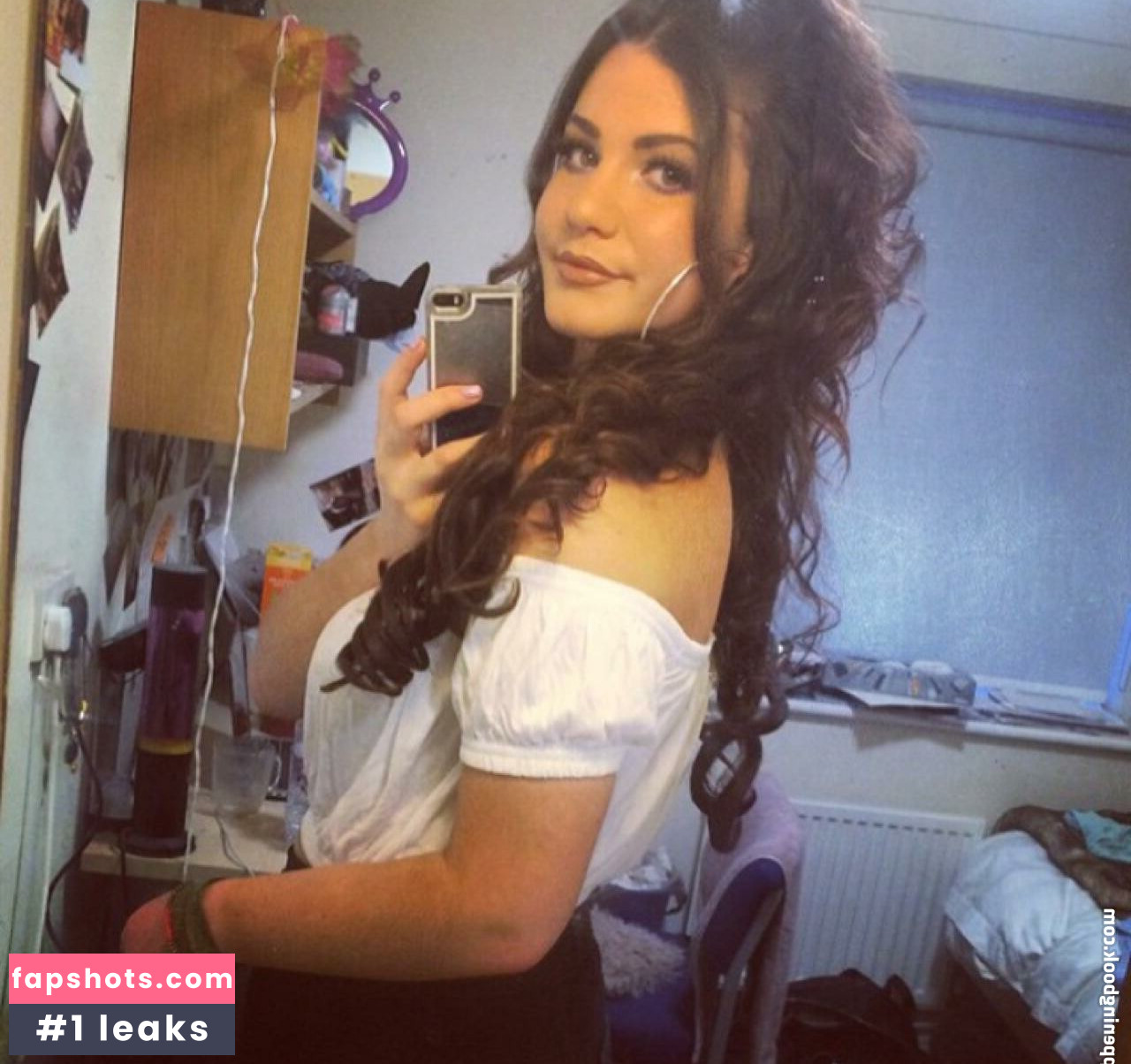 Zoe Myers gallery photo #16