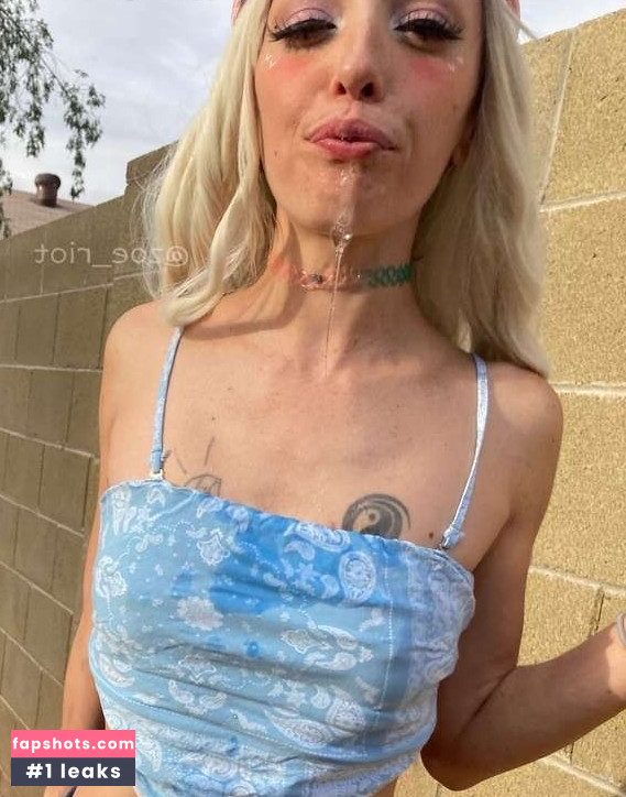 Zoe_Riot gallery photo #23