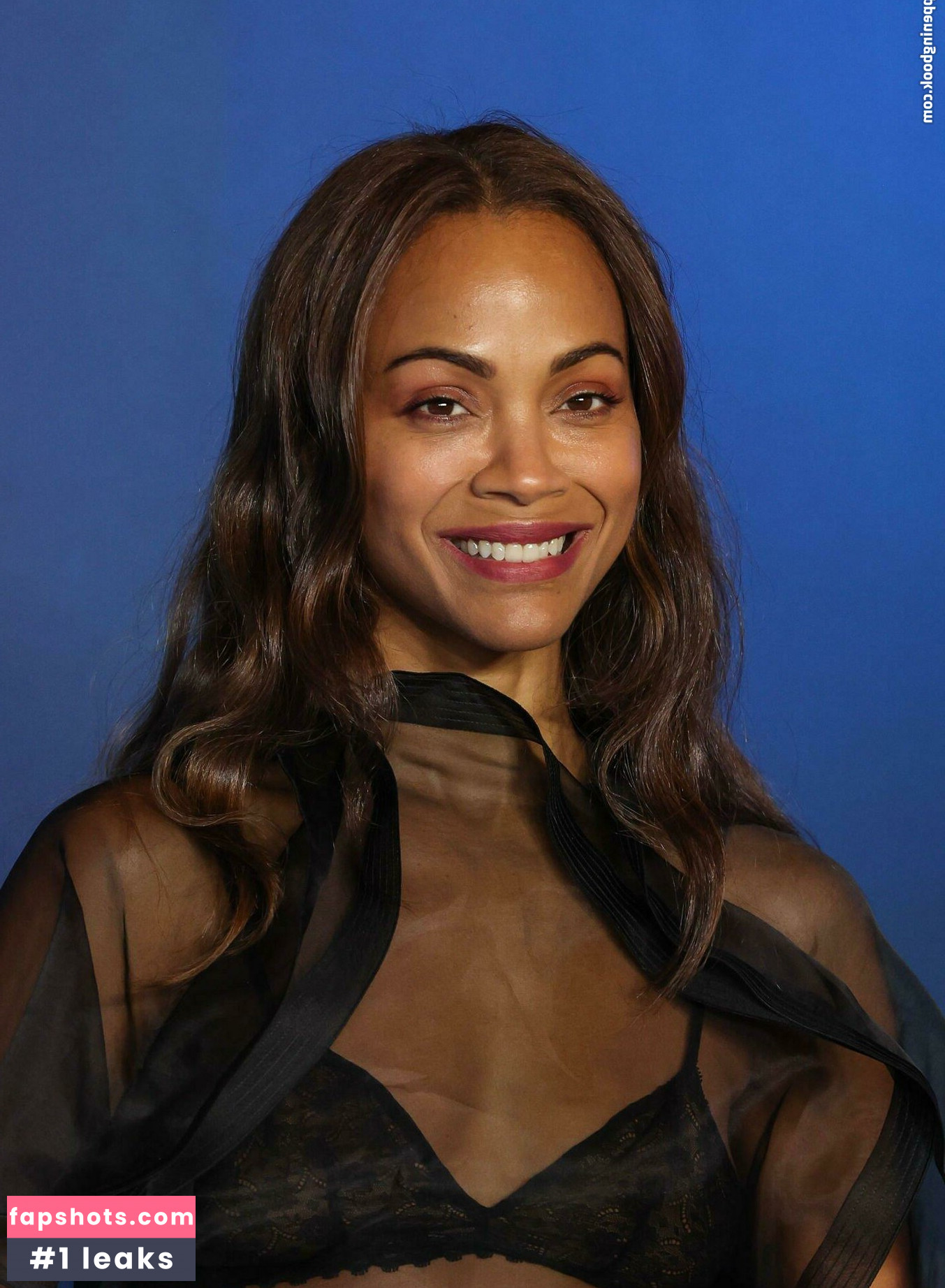 Zoe Saldana gallery photo #154