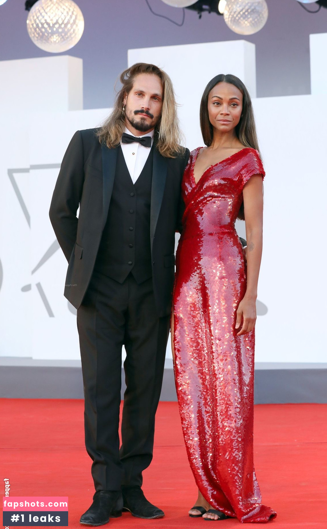 Zoe Saldana gallery photo #216