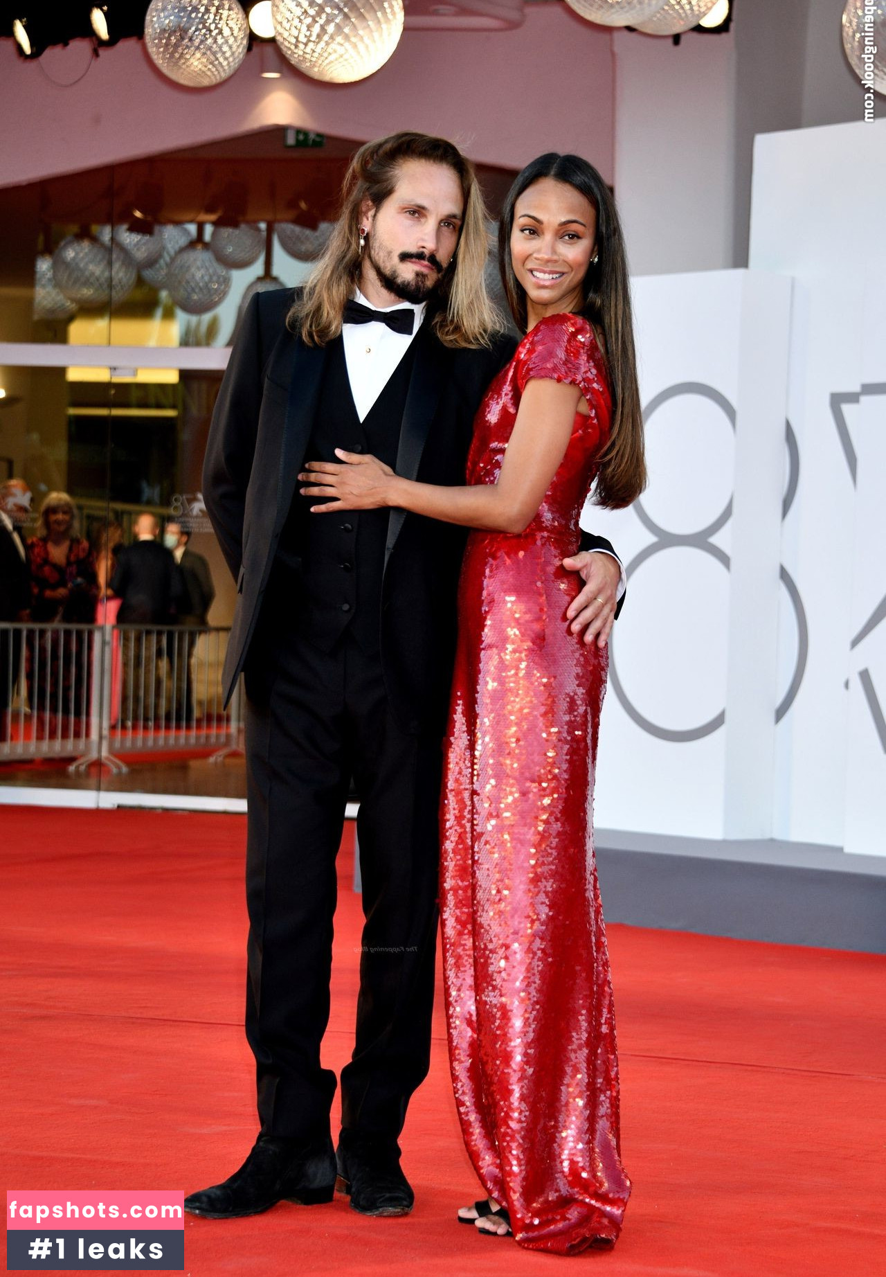 Zoe Saldana gallery photo #239