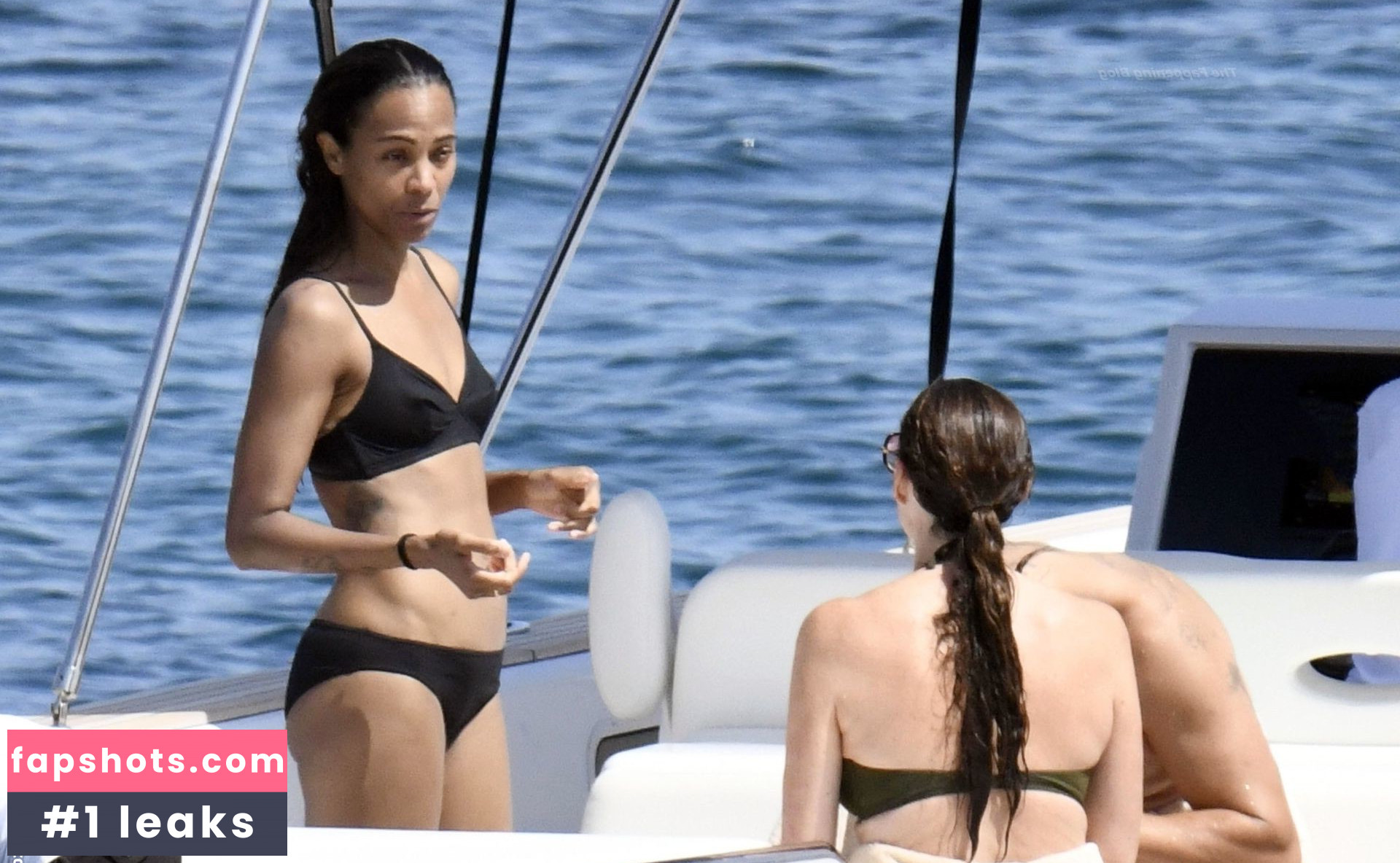 Zoe Saldana gallery photo #251