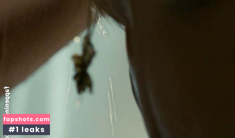 Zoe Saldana gallery photo #267