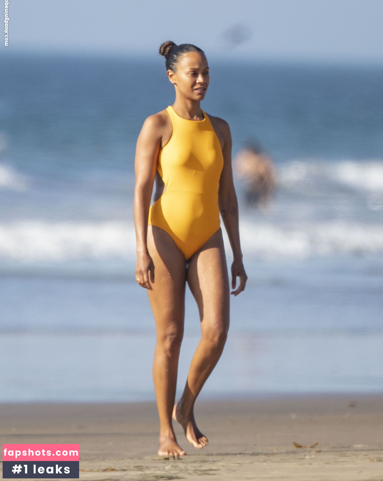 Zoe Saldana gallery photo #287