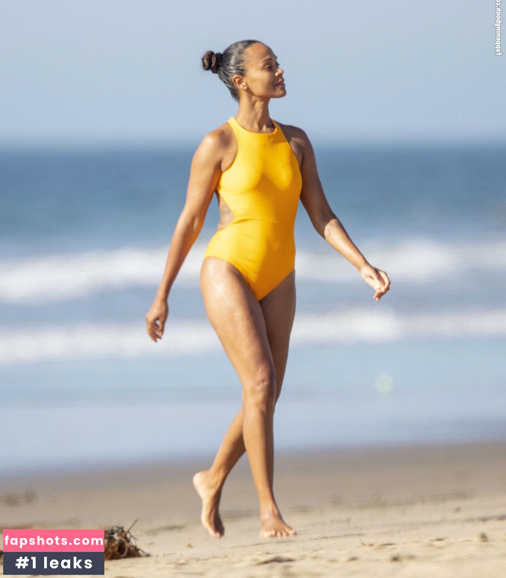 Zoe Saldana gallery photo #288