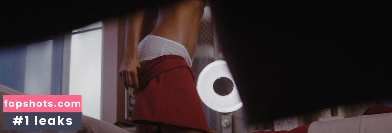 Zoe Saldana gallery photo #320