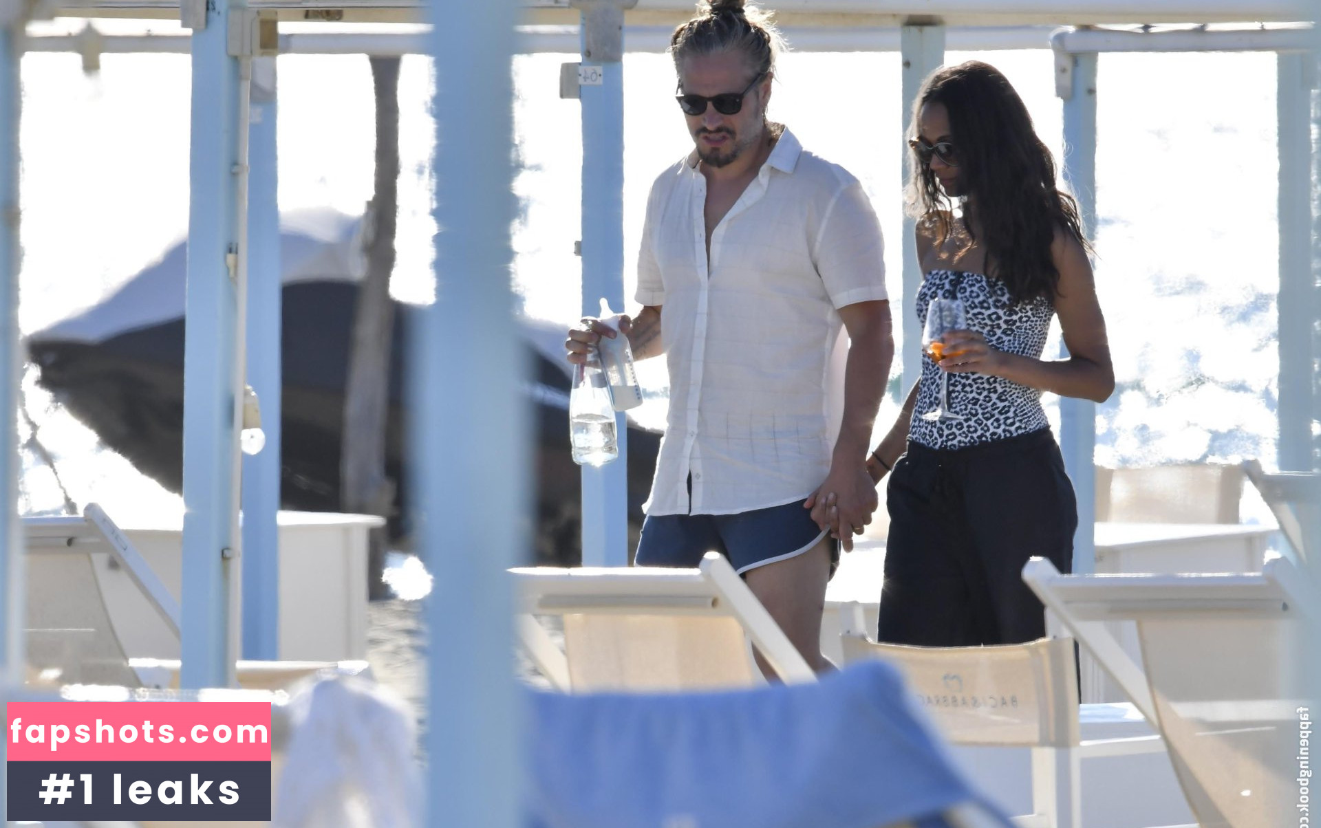 Zoe Saldana gallery photo #347