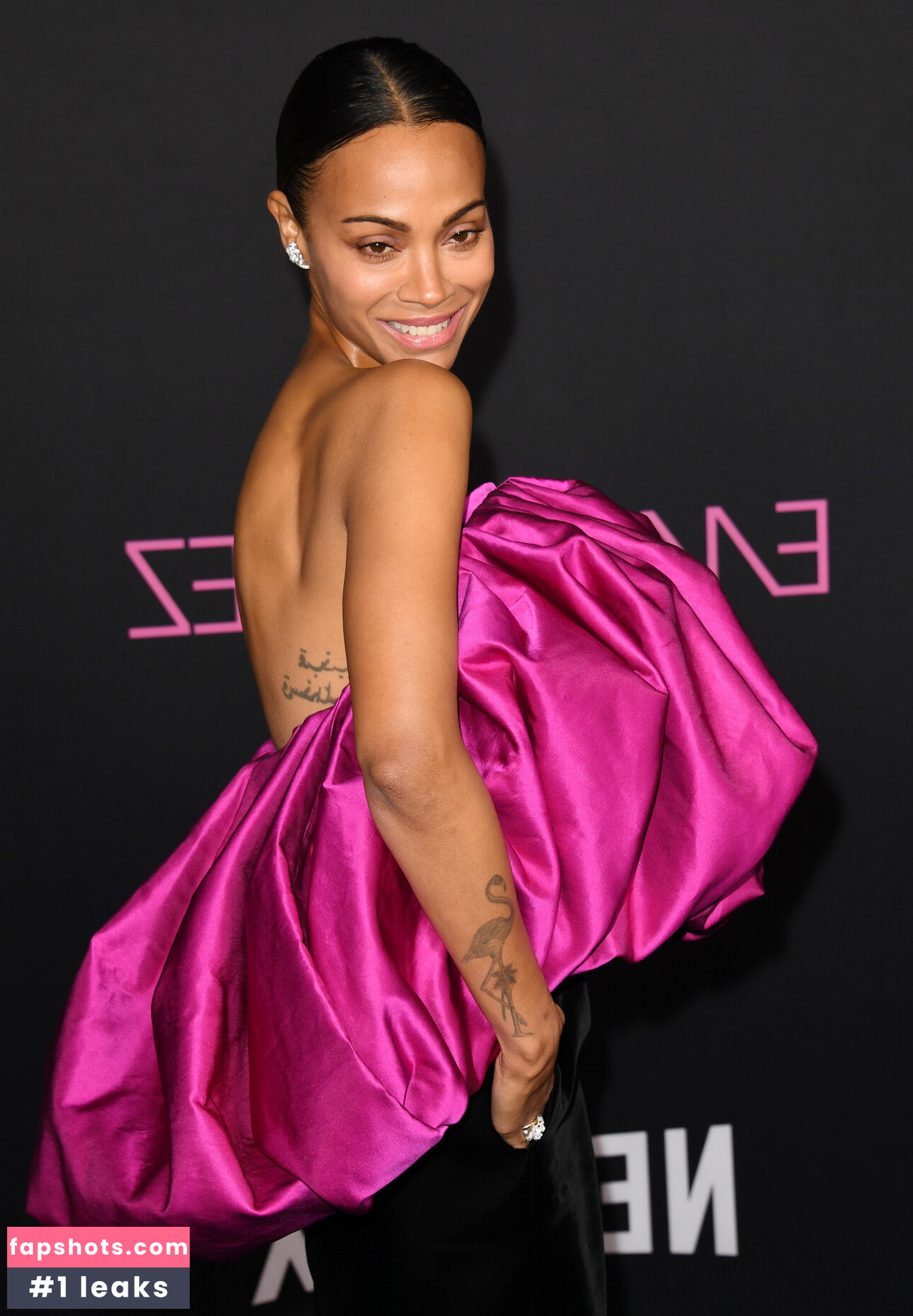 Zoe Saldana gallery photo #72