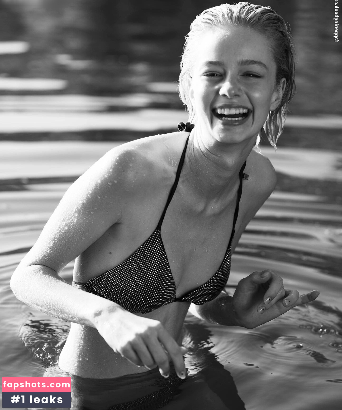 Zoe Salome Saip Nude Leaks OnlyFans Photos #14 - LeakJerk