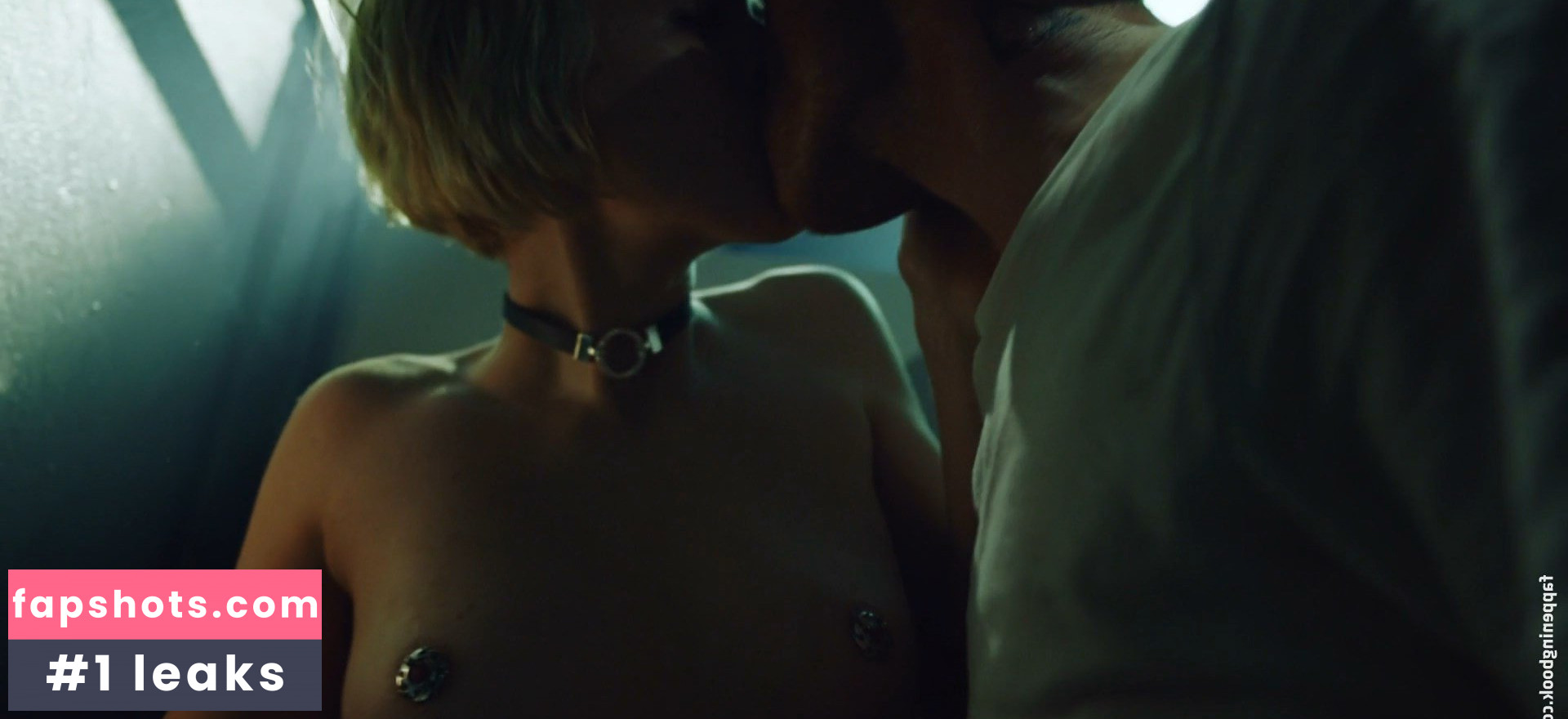 Zoe Steinbrenner gallery photo #3