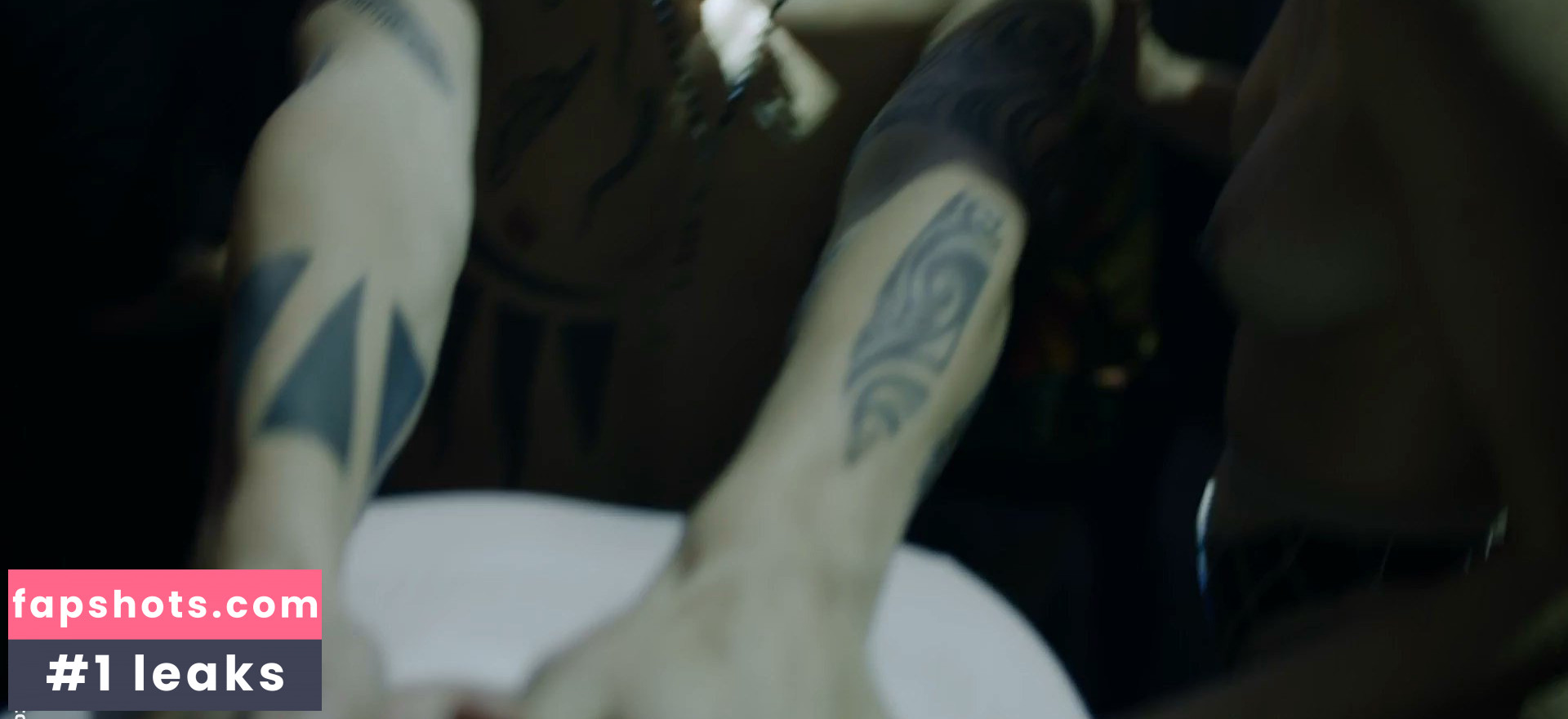 Zoe Steinbrenner gallery photo #8