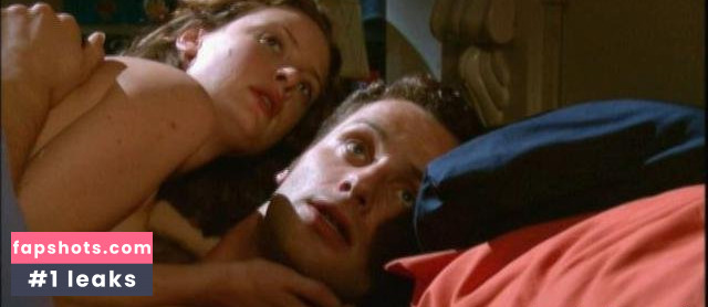 Zoe Telford gallery photo #12