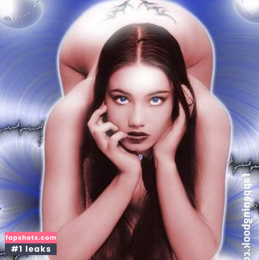 Zoe Vialet gallery photo #3