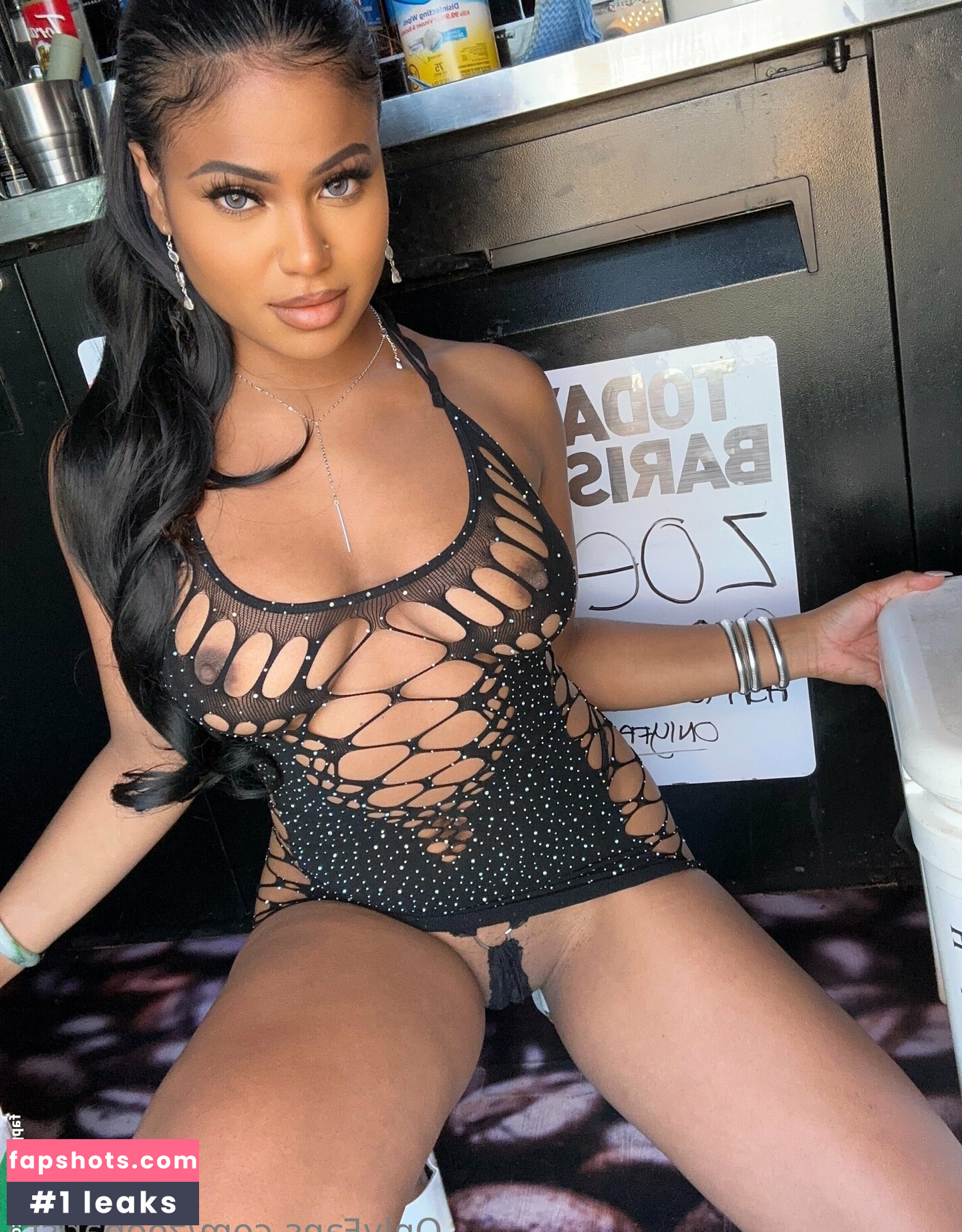 Zoebarista Nude Leaks OnlyFans Photos #5 - LeakJerk