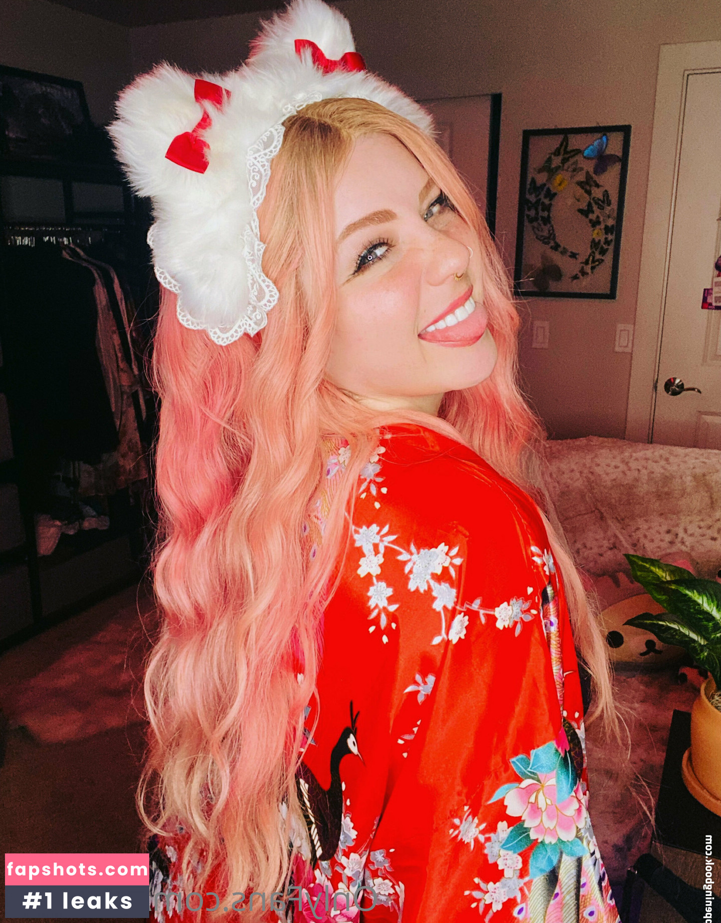 ZoeCatfu gallery photo #24