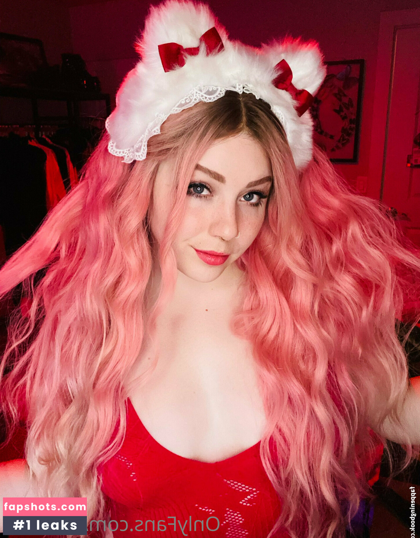 ZoeCatfu gallery photo #4