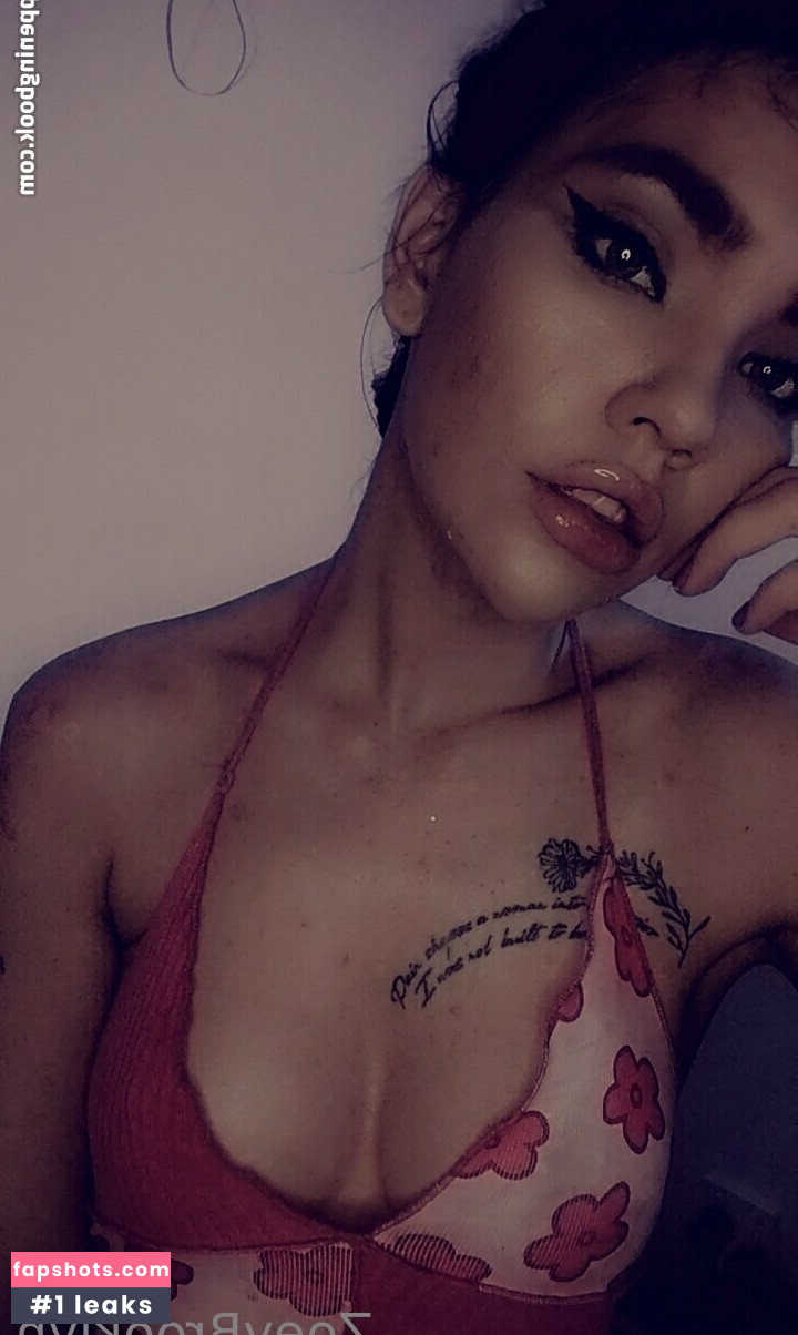 zoee12 gallery photo #22