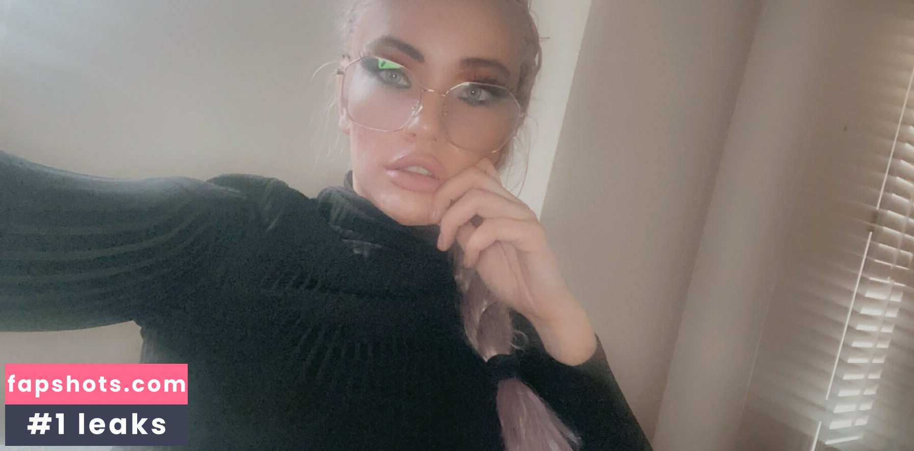 zoee12 gallery photo #27