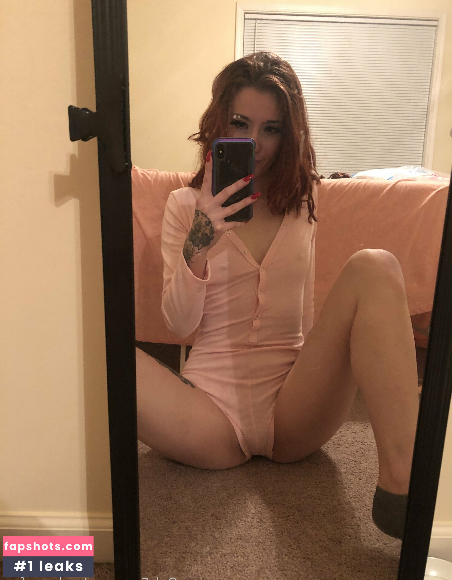 zoelovve-free gallery photo #18