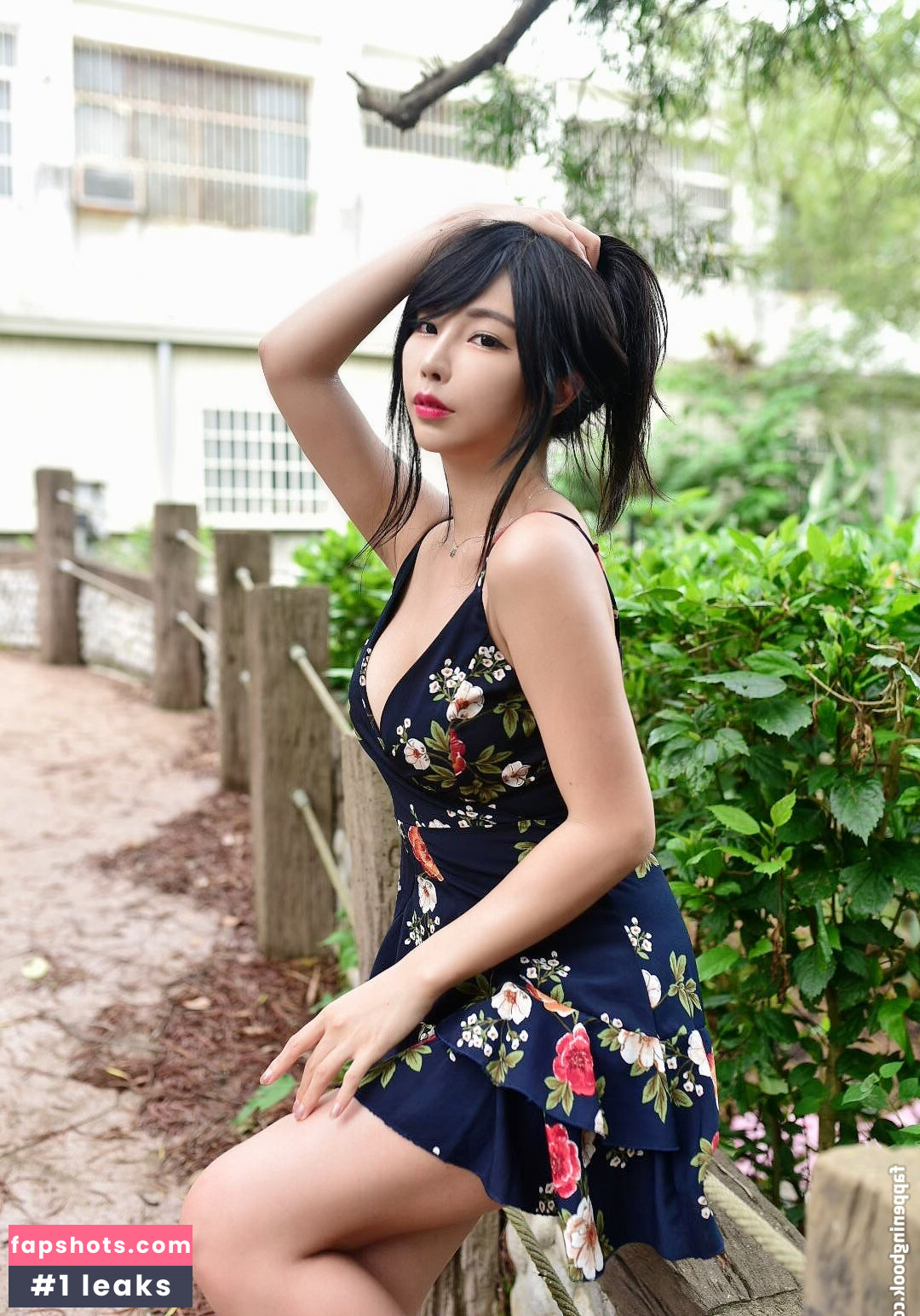 Zoeso gallery photo #125