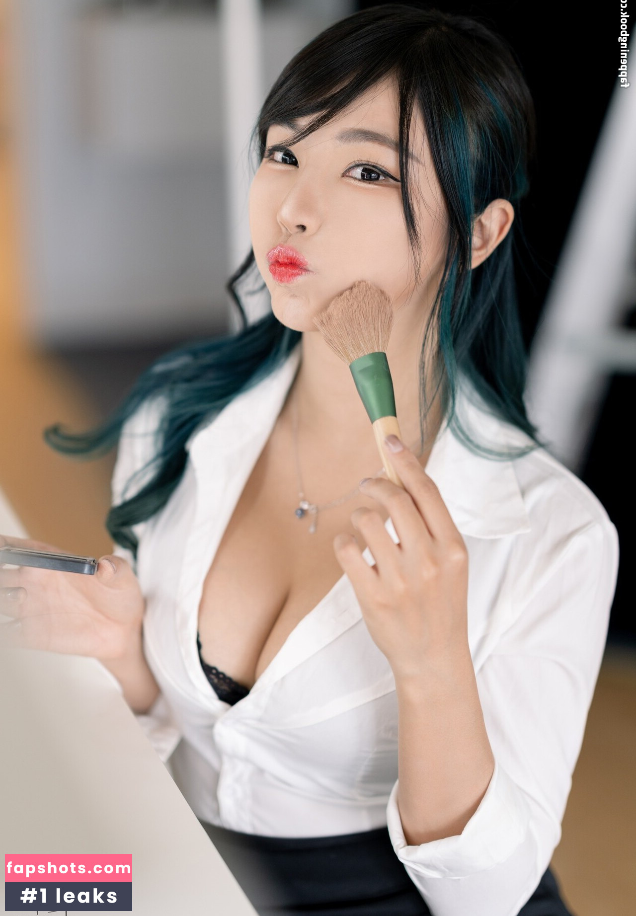 Zoeso gallery photo #139