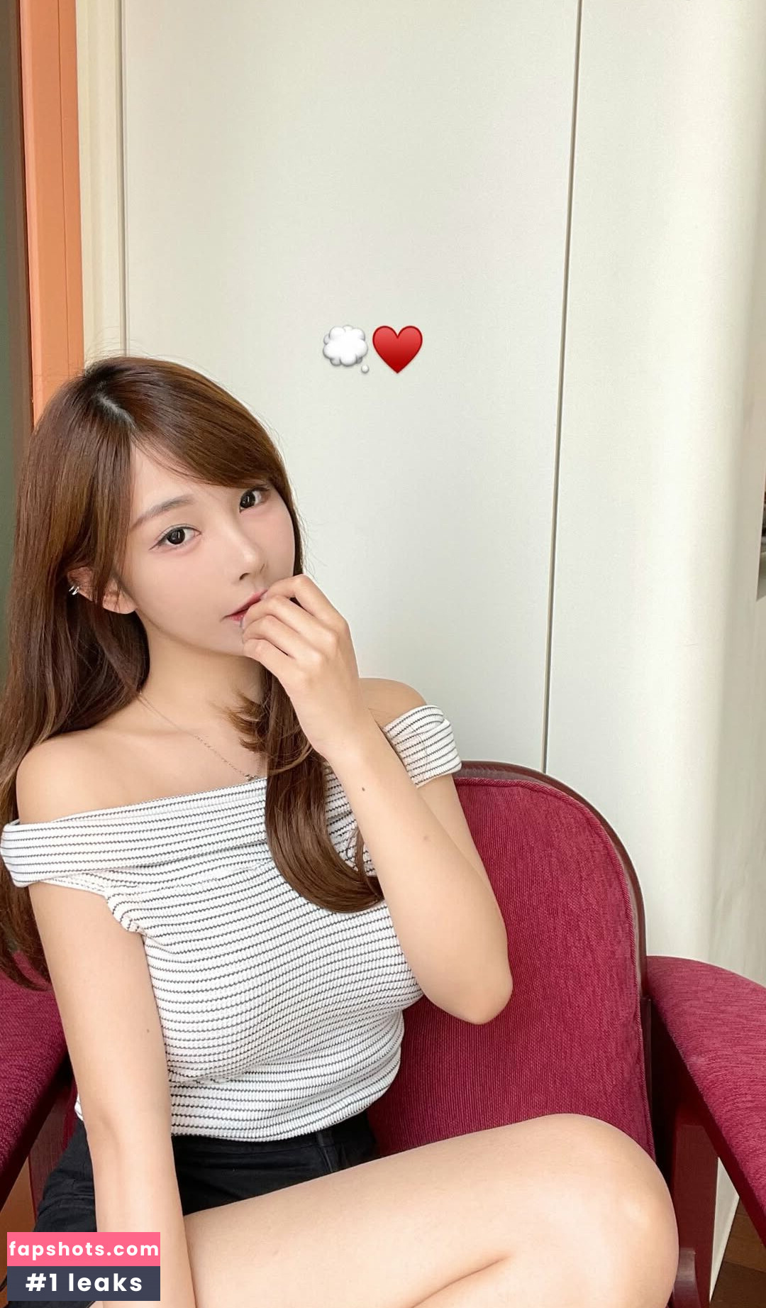 Zoeso gallery photo #49