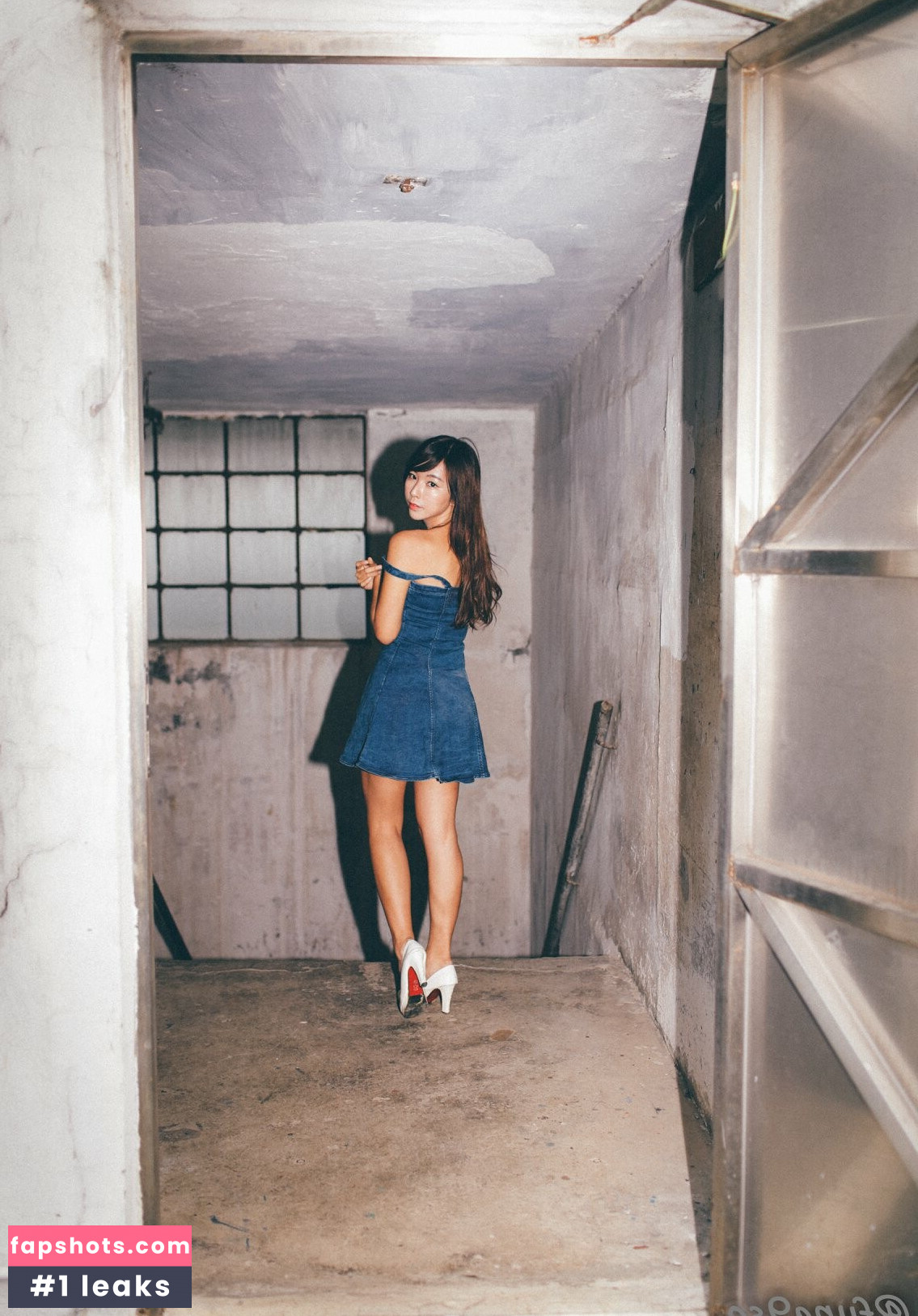 Zoeso gallery photo #96