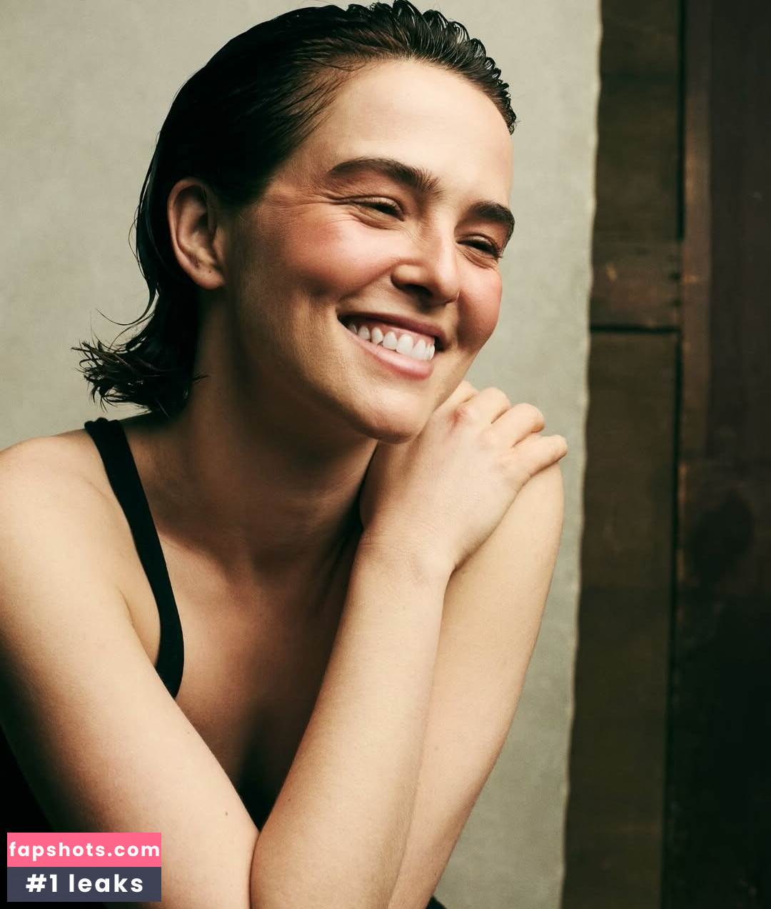 Zoey Deutch gallery photo #131